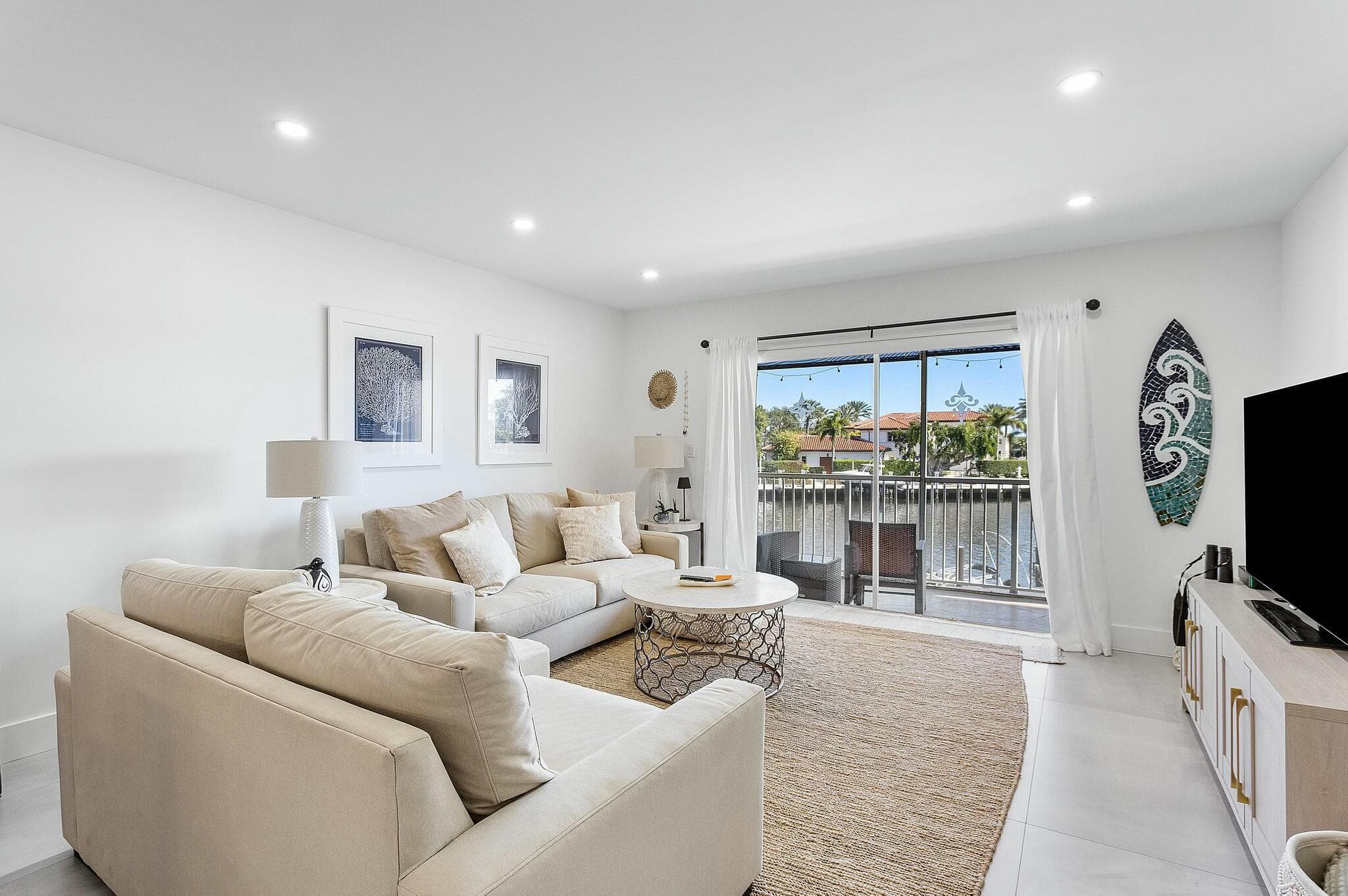 330 N Federal Highway, Deerfield Beach, FL 33441 — photo 10 of 27