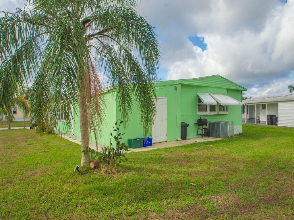 68 W Caribbean, Port St. Lucie, FL 34952 — photo 39 of 46