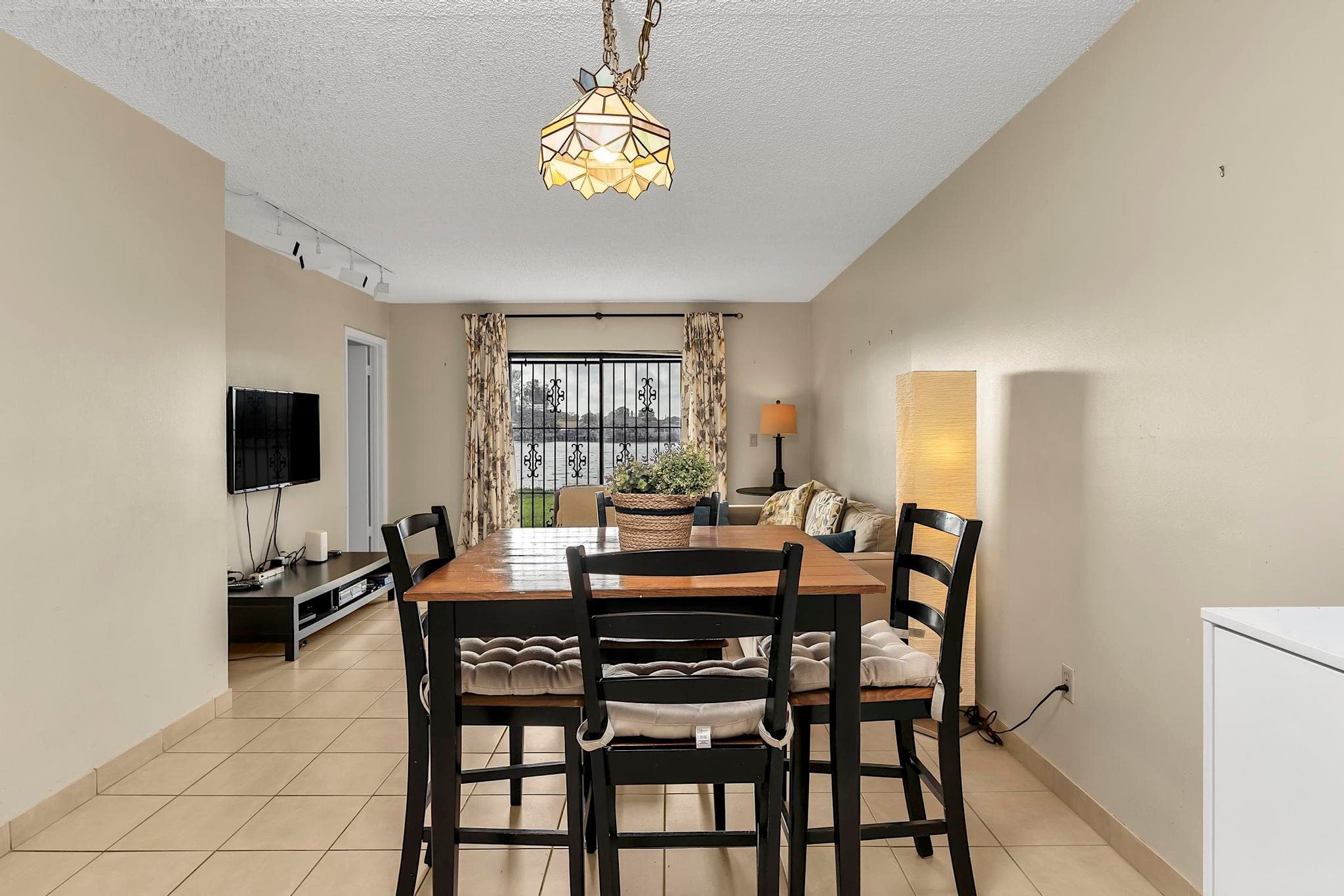 6715 W 26th Drive 101-6, Hialeah, FL 33016 — photo 8 of 28