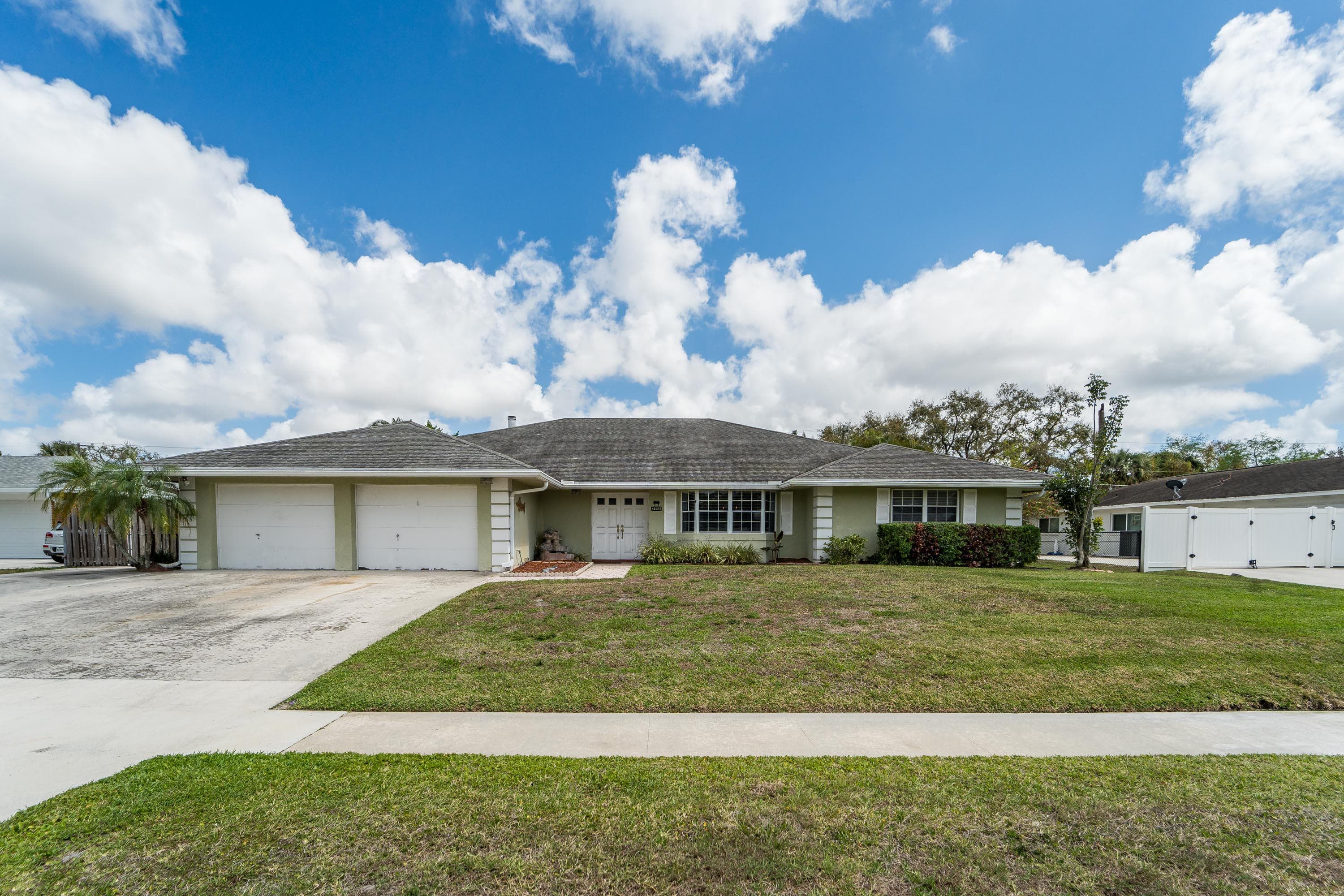 3194 Pebble Beach Drive, Lake Worth, FL 33467 — photo 2 of 57