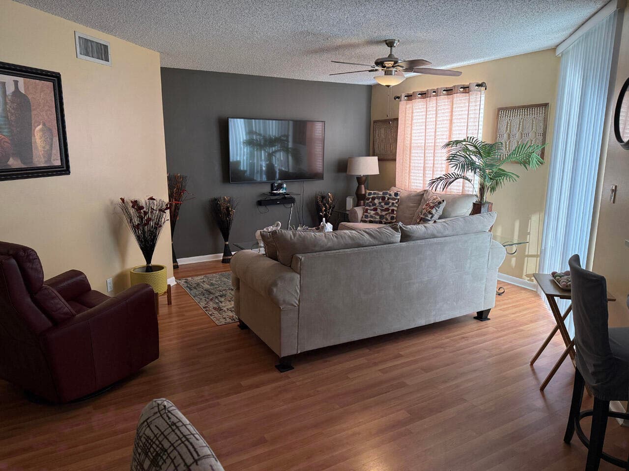 10451 W Broward Boulevard 306, Plantation, FL 33324 — photo 3 of 15