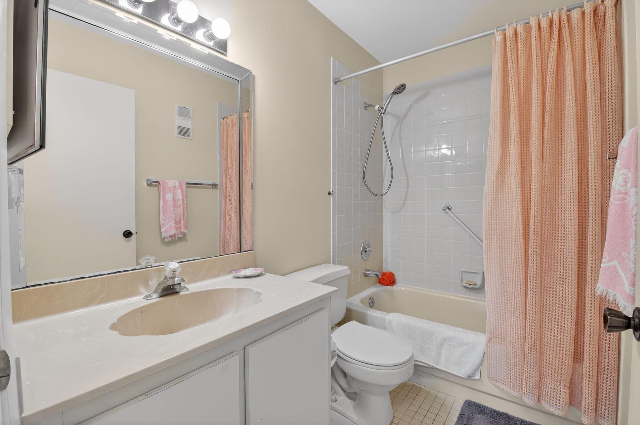 15235 Lakes Of Delray Boulevard 303, Delray Beach, FL 33484 — photo 14 of 59