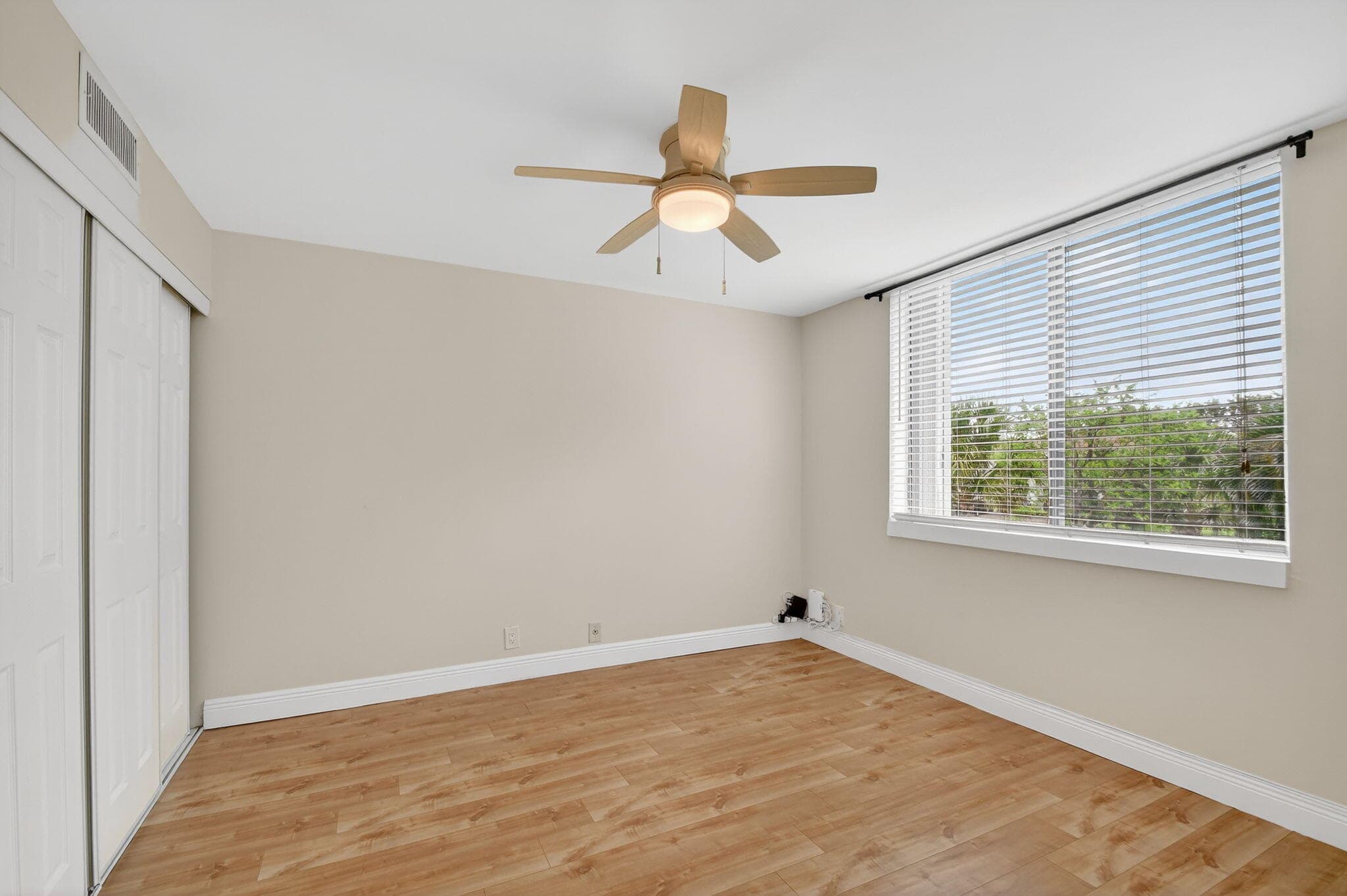 4080 Tivoli Court E 206, Lake Worth, FL 33467 — photo 18 of 48