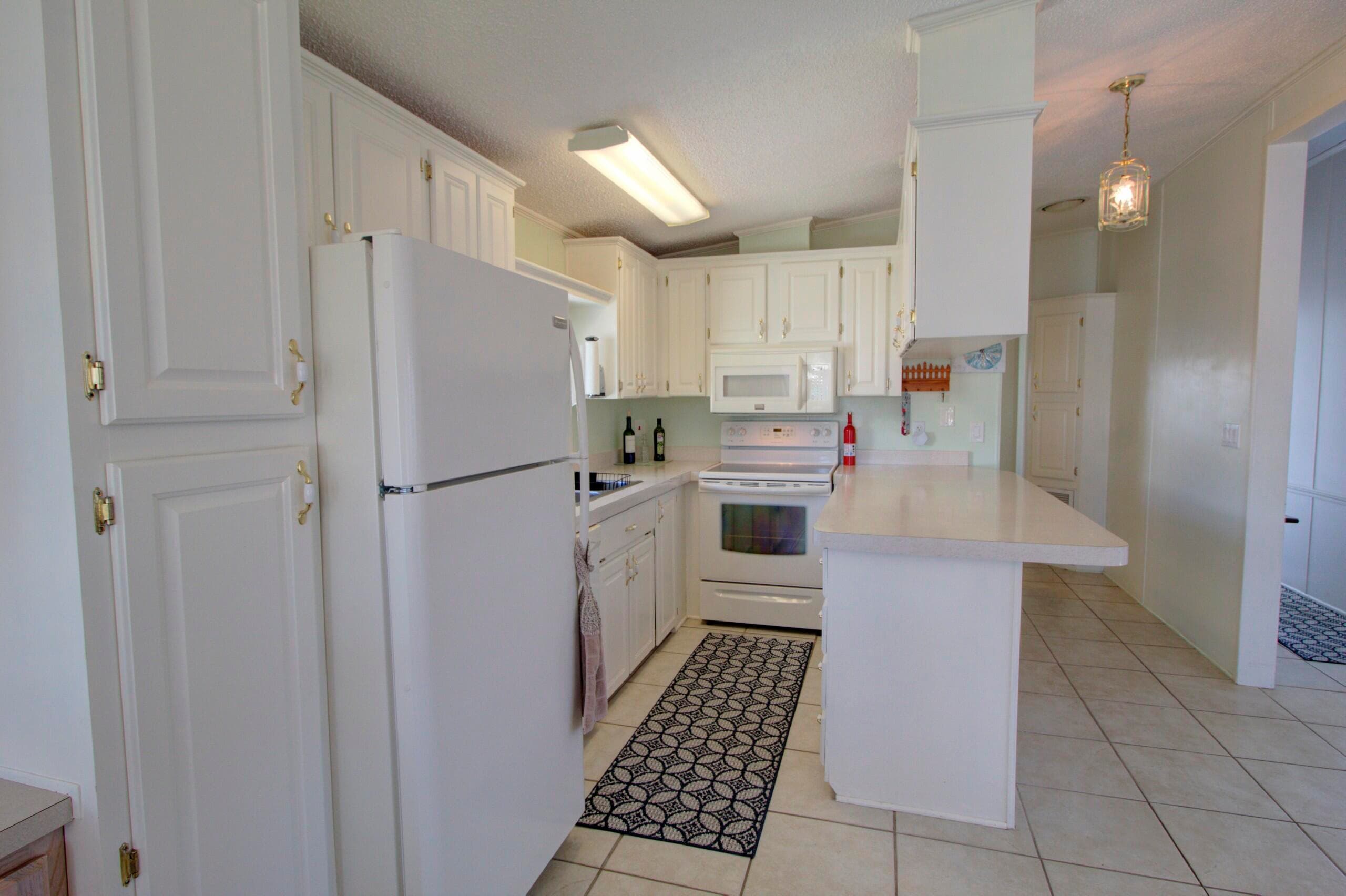 5395 SE 64th Terrace, Okeechobee, FL 34974 — photo 10 of 24