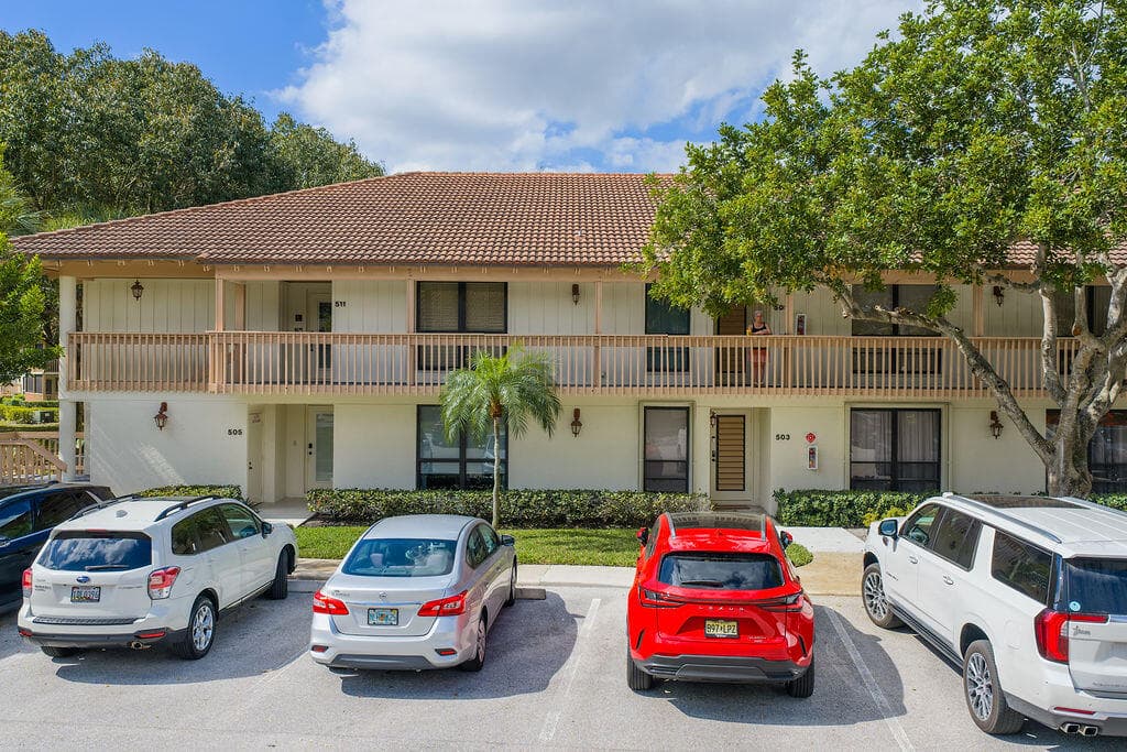 505 Brackenwood Place, Palm Beach Gardens, FL 33418 — photo 1 of 69