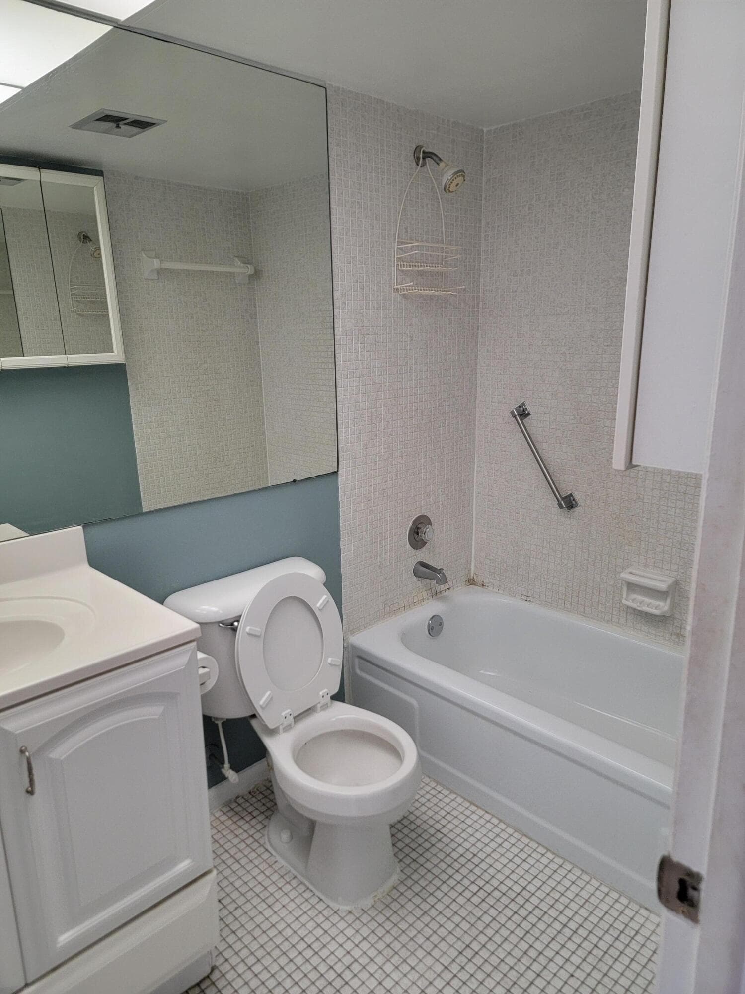 8950 Sunrise Lakes Boulevard 112, Sunrise, FL 33322 — photo 12 of 17