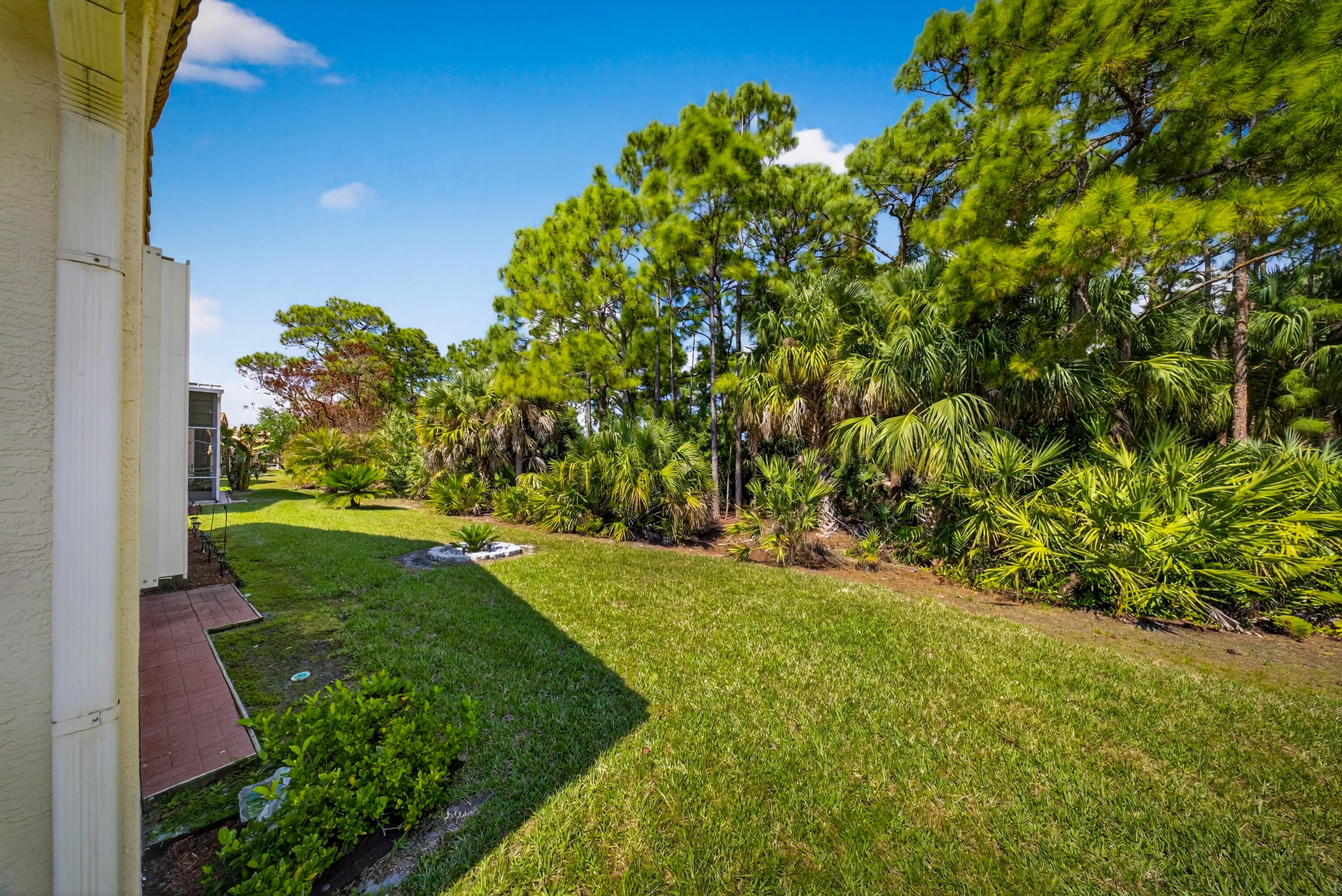 416 NW Sunview Way, Port St. Lucie, FL 34986 — photo 8 of 38