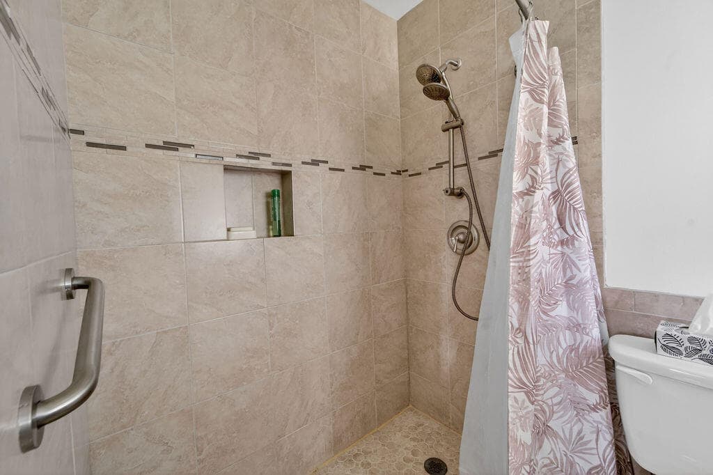 622 Hummingbird Lane, Delray Beach, FL 33445 — photo 13 of 36