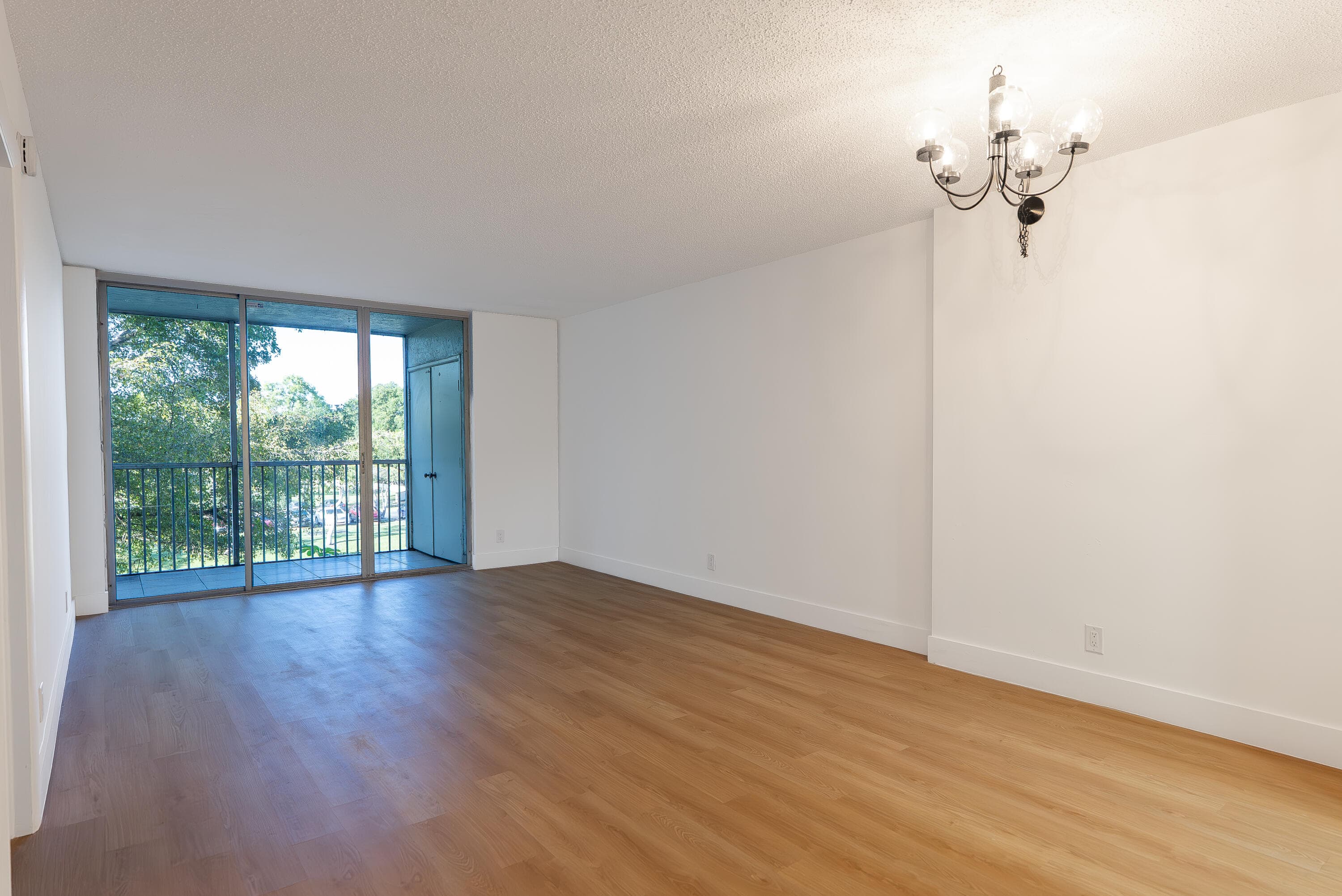 3121 NW 47th Terrace 315, Lauderdale Lakes, FL 33319 — photo 3 of 22