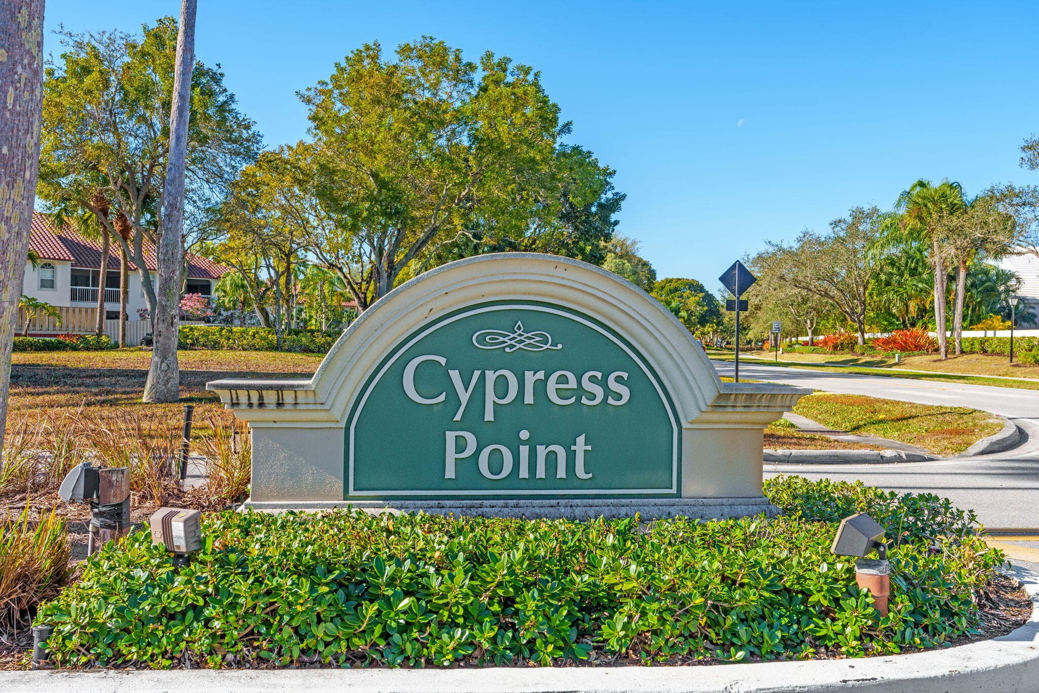 286 Cypress Point Drive, Palm Beach Gardens, FL 33418 — photo 35 of 38