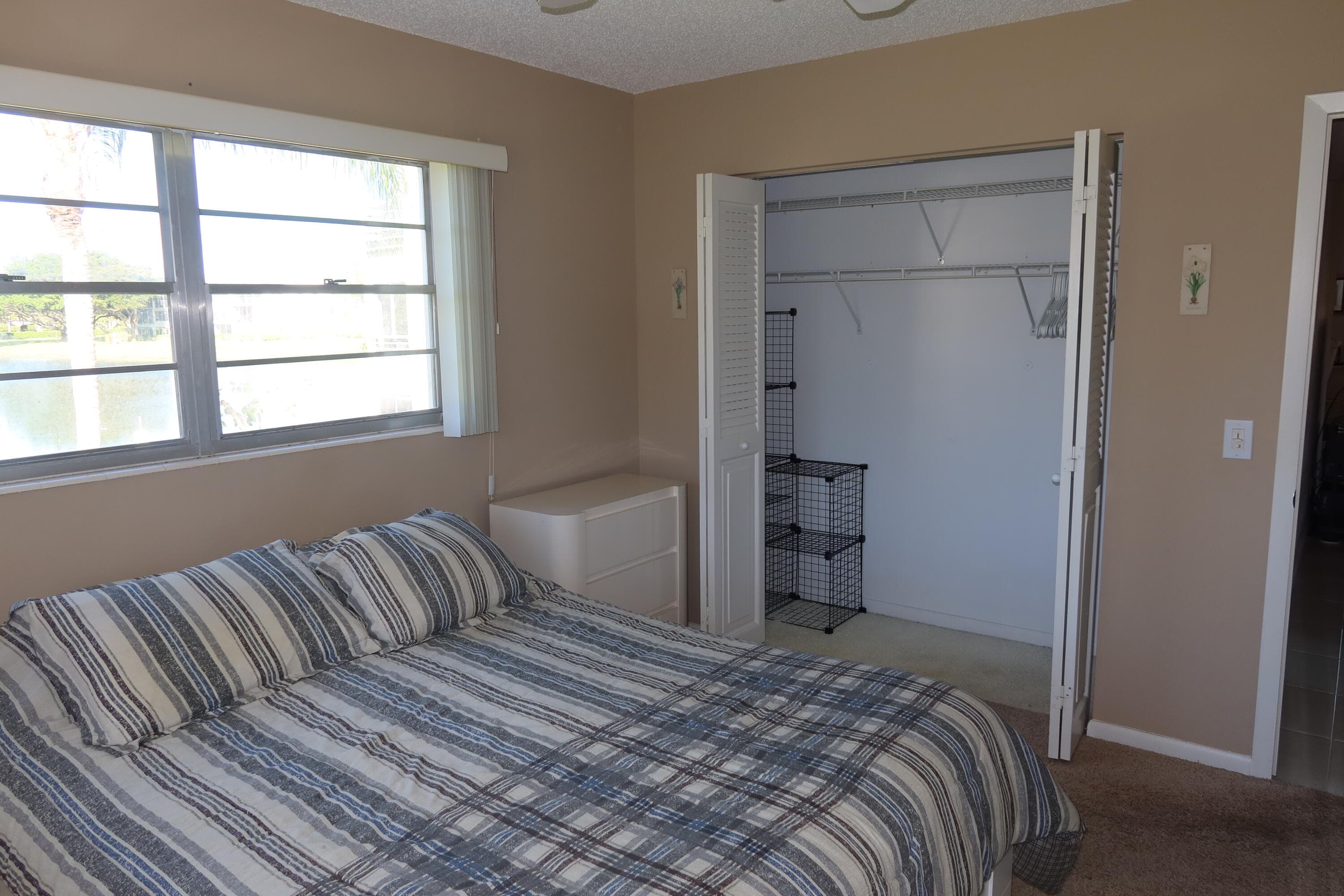 102 Brighton C, Boca Raton, FL 33434 — photo 9 of 17