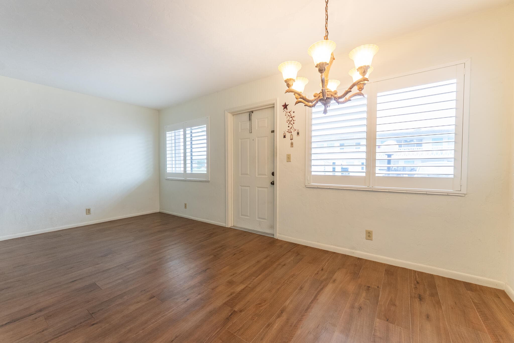 2020 Lake Osborne Drive 9, Lake Worth Beach, FL 33461 — photo 8 of 18