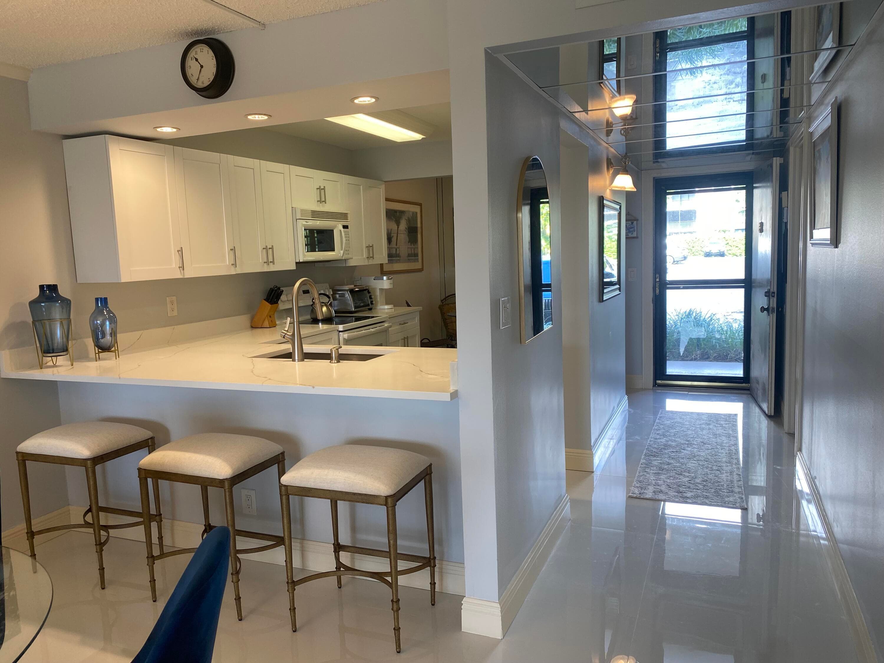 14 Royal Palm Way 106, Boca Raton, FL 33432 — photo 6 of 49
