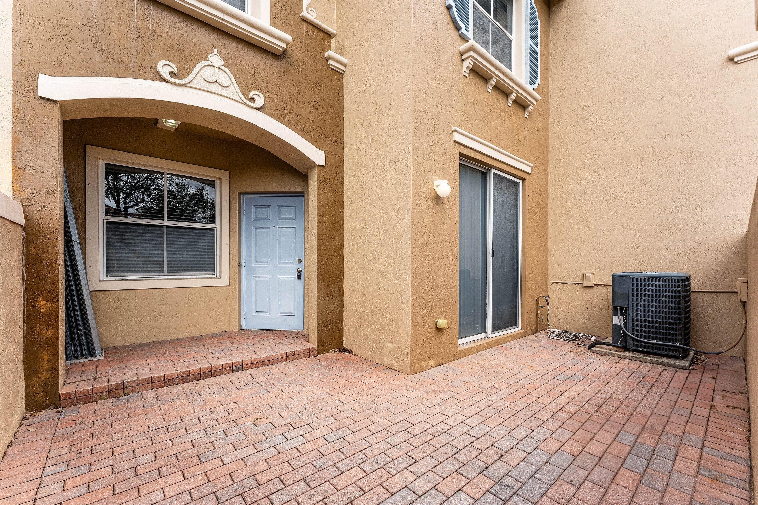6515 Diamond Springs Terrace 2404, West Palm Beach, FL 33411 — photo 4 of 31