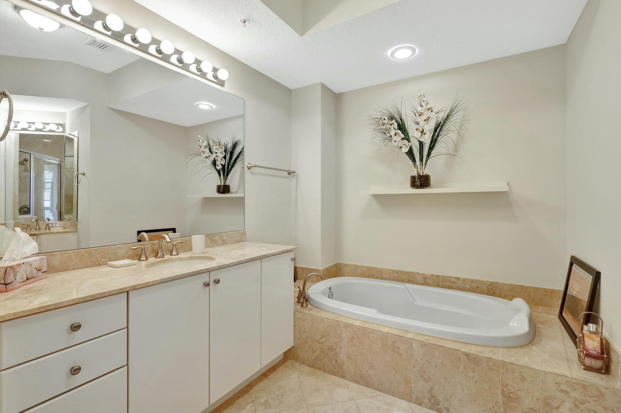 701 S Olive Avenue 1504, West Palm Beach, FL 33401 — photo 21 of 36