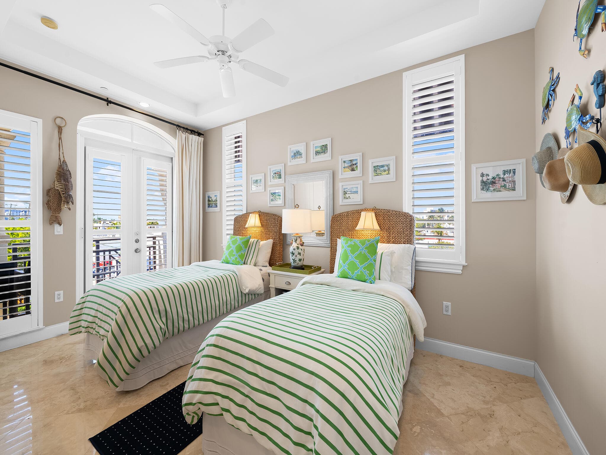 4320 El Mar Drive 301, Lauderdale-By-The-Sea, FL 33308 — photo 16 of 27