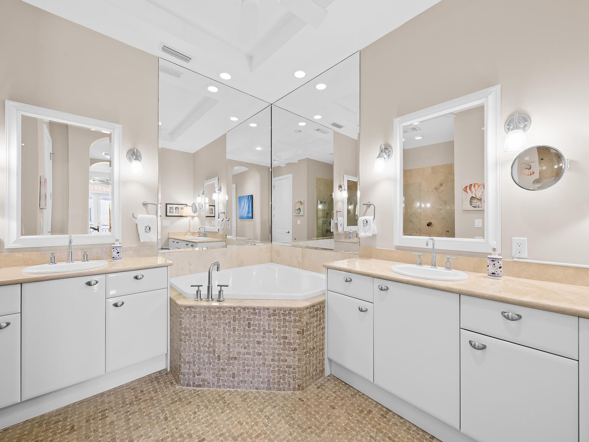 4320 El Mar Drive 301, Lauderdale-By-The-Sea, FL 33308 — photo 20 of 27