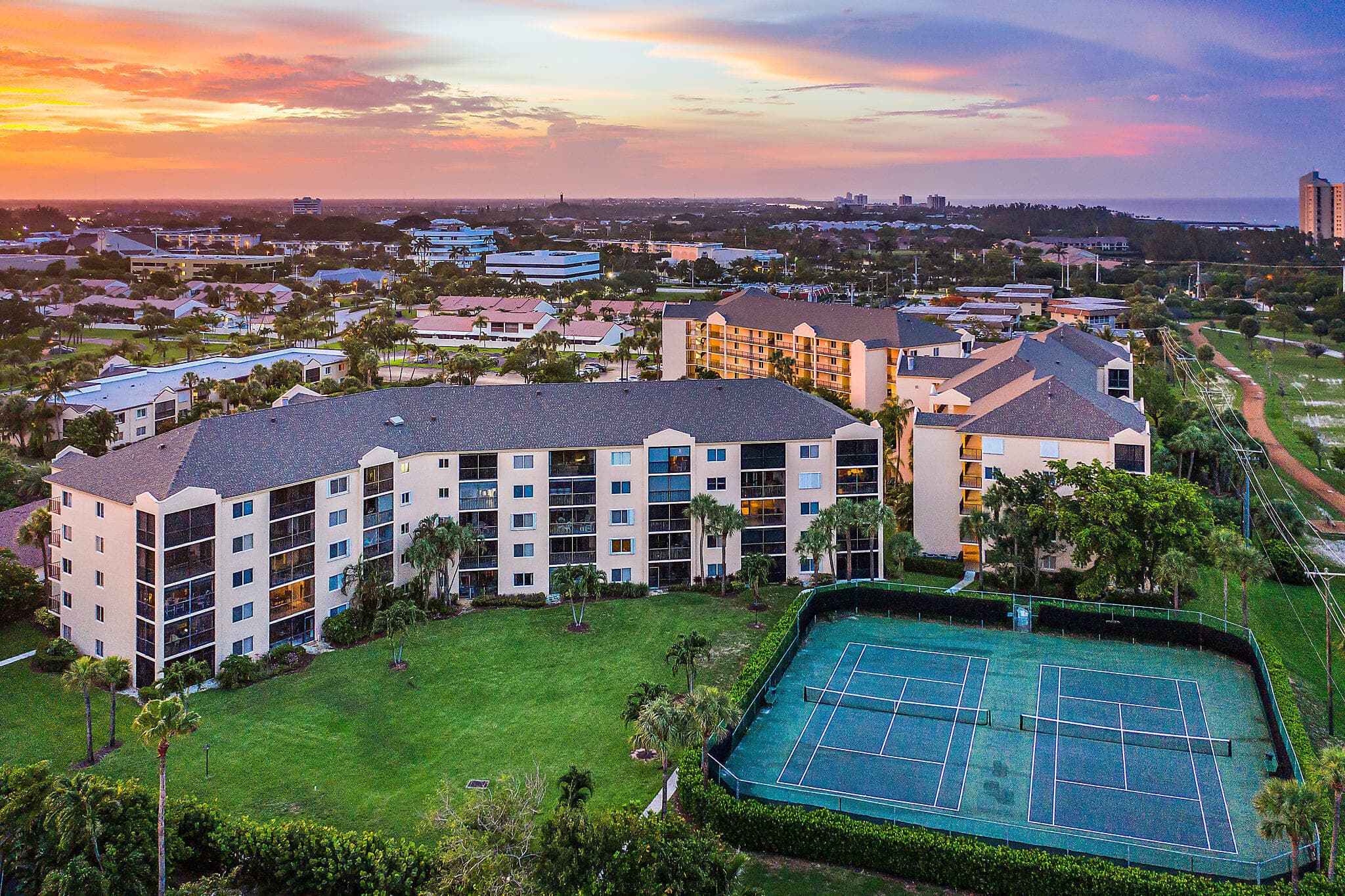 275 Palm Avenue A301, Jupiter, FL 33477 — photo 1 of 38