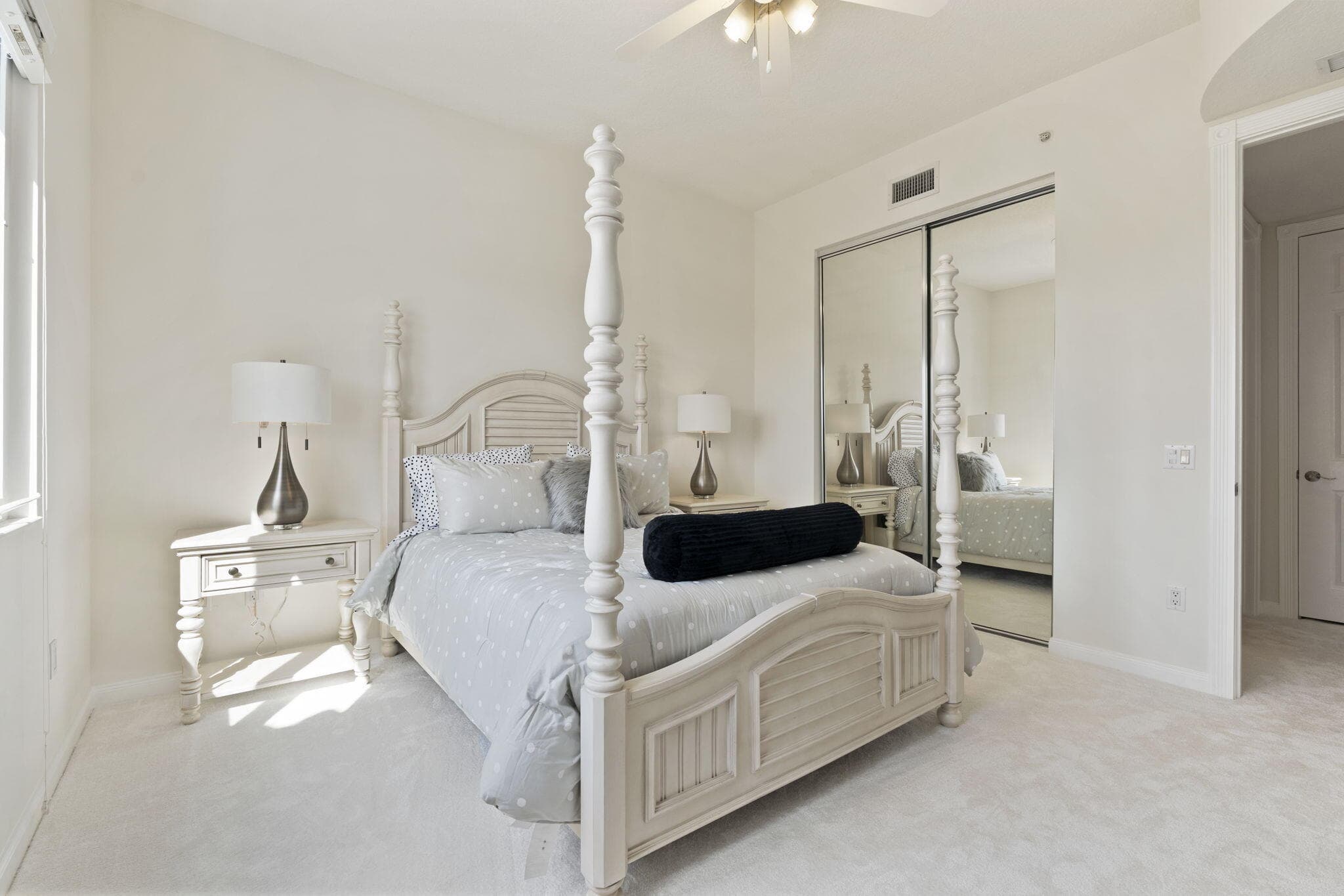 14 Harbour Isle Drive W Ph01, Fort Pierce, FL 34949 — photo 19 of 32