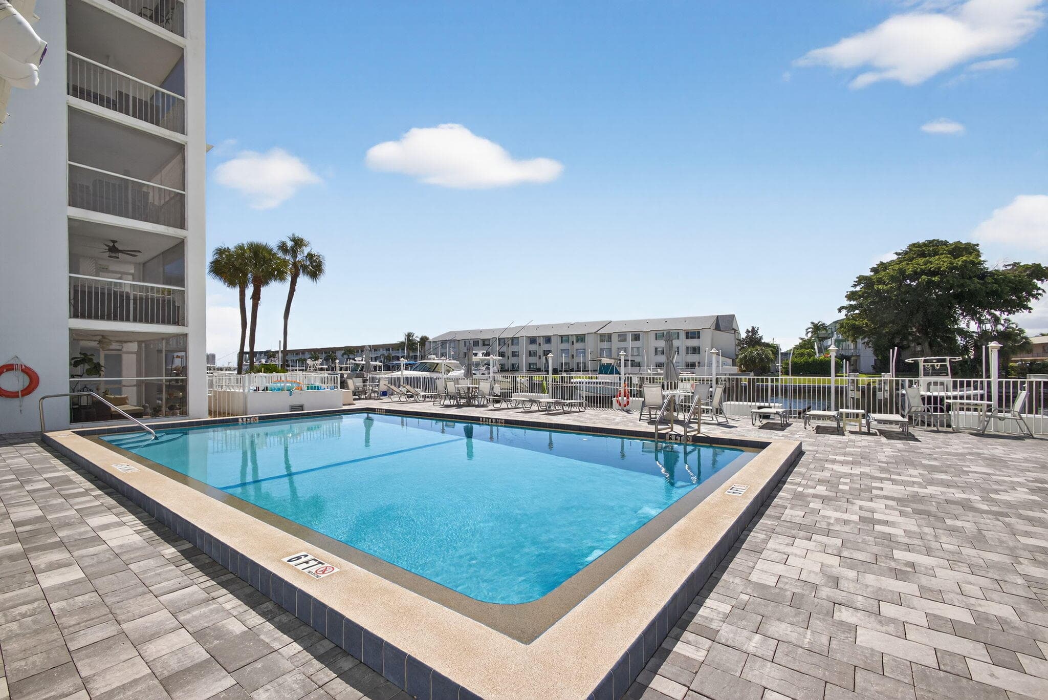 108 Paradise Harbour Boulevard 305, North Palm Beach, FL 33408 — photo 38 of 50