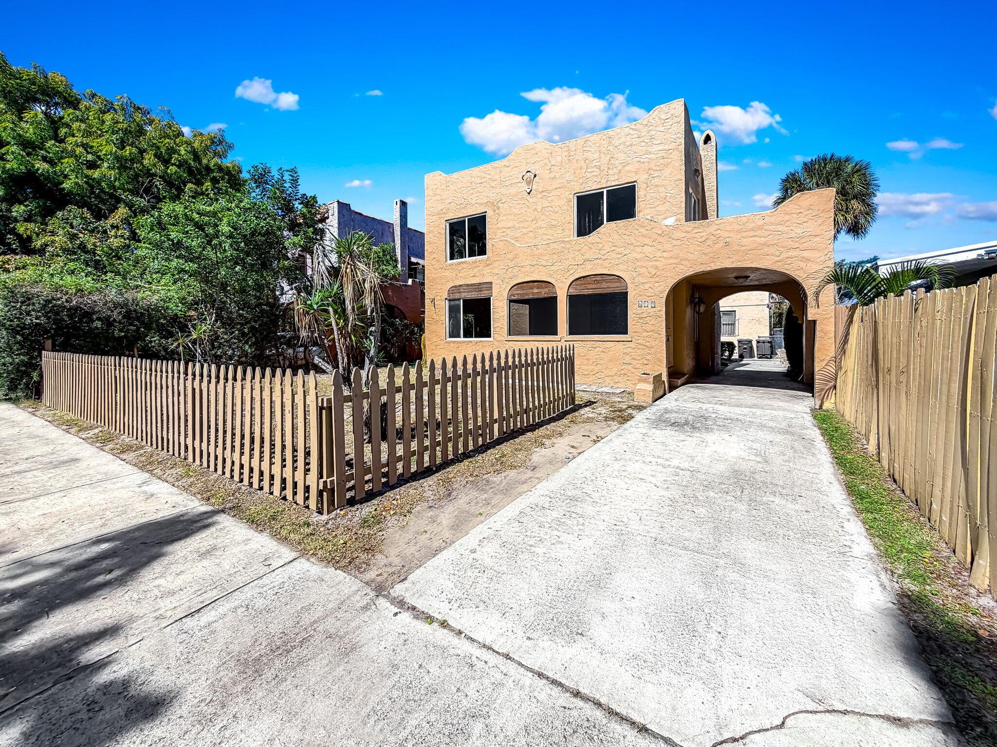 619 30th Street, West Palm Beach, FL 33407 — photo 5 of 62