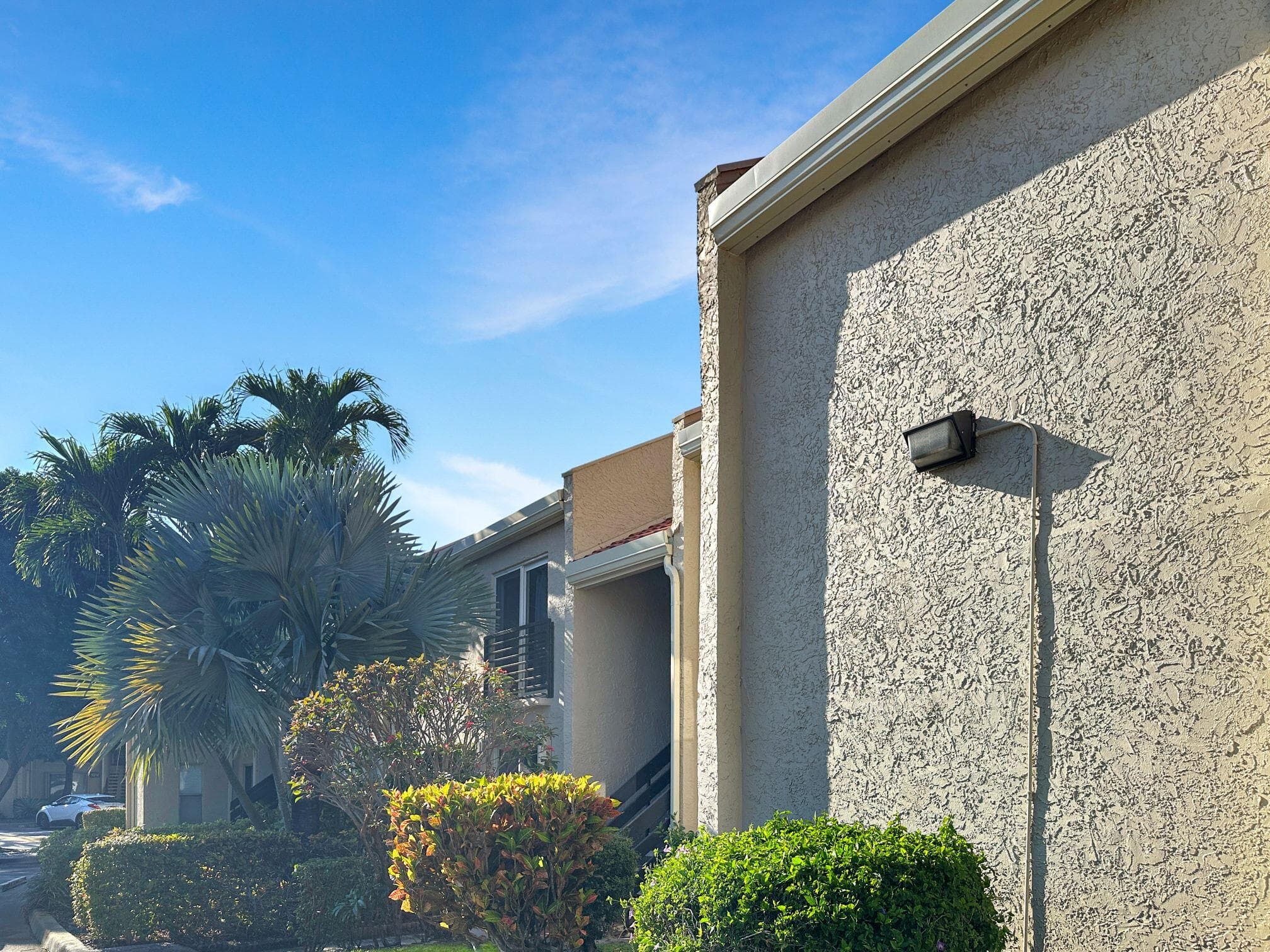 5232 NE 6th Avenue E24, Fort Lauderdale, FL 33334 — photo 15 of 45