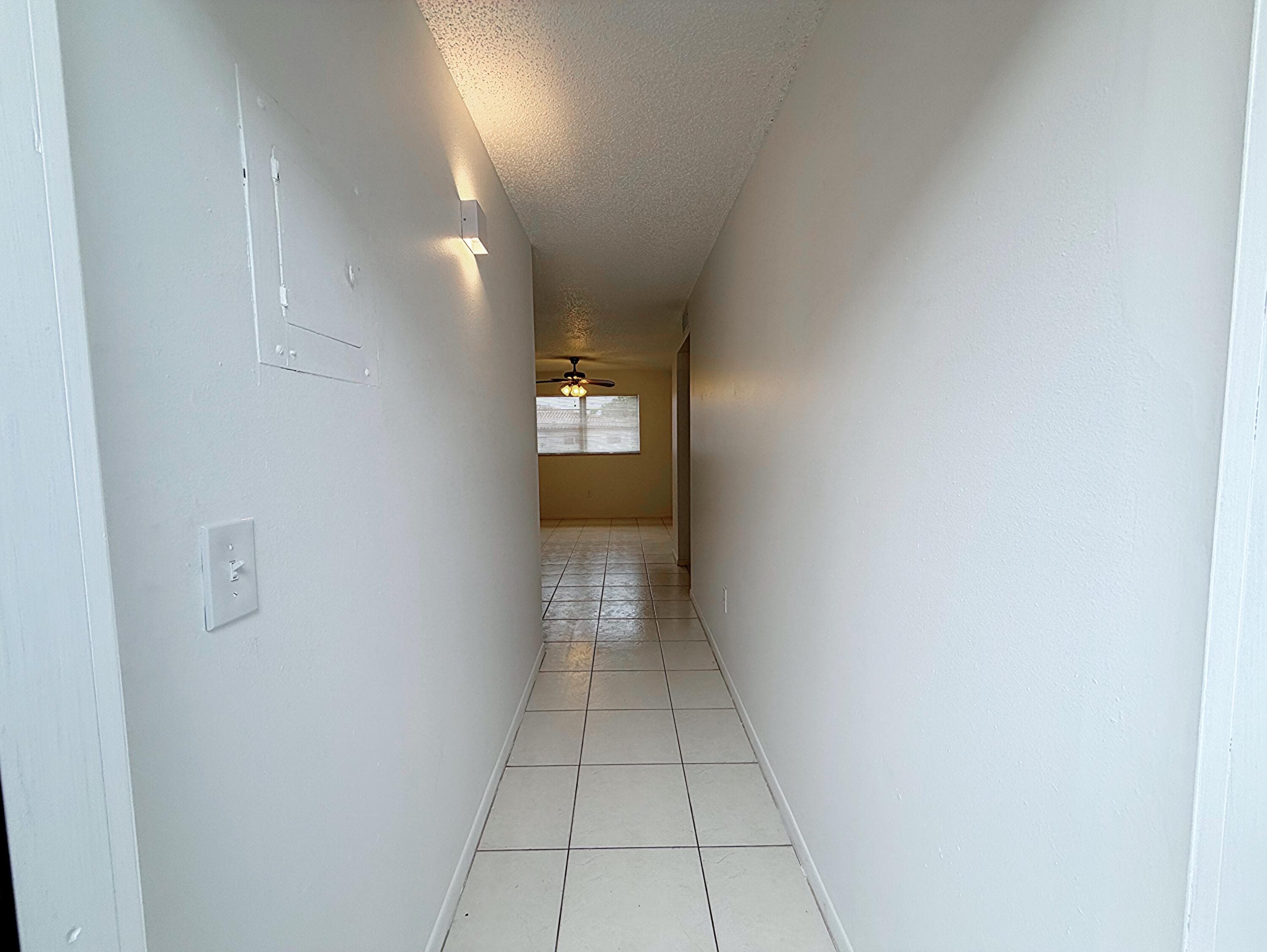 650 SW 2nd SW 2480, Boca Raton, FL 33432 — photo 4 of 30