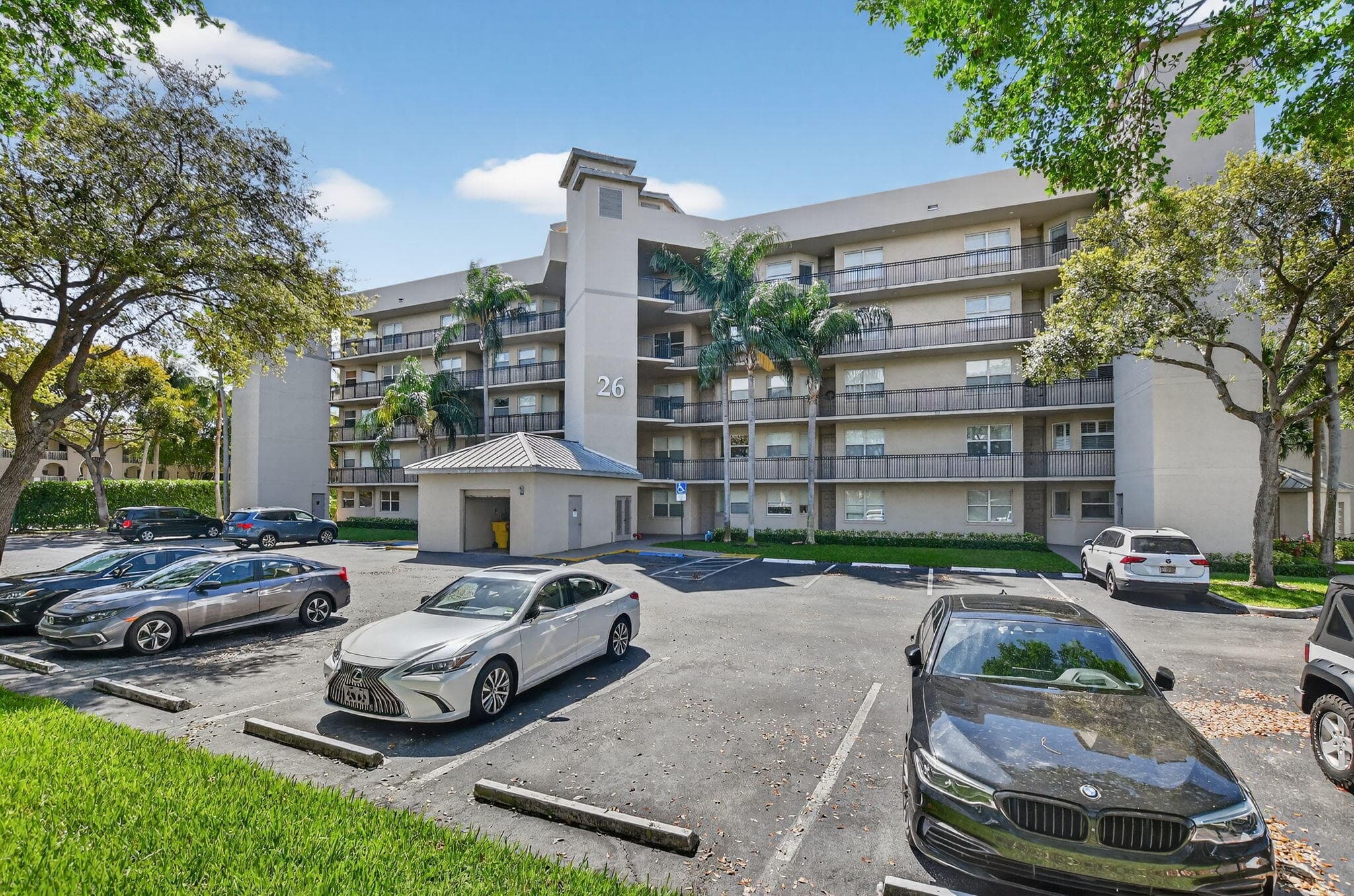 26 Royal Palm Way 403, Boca Raton, FL 33432 — photo 1 of 55