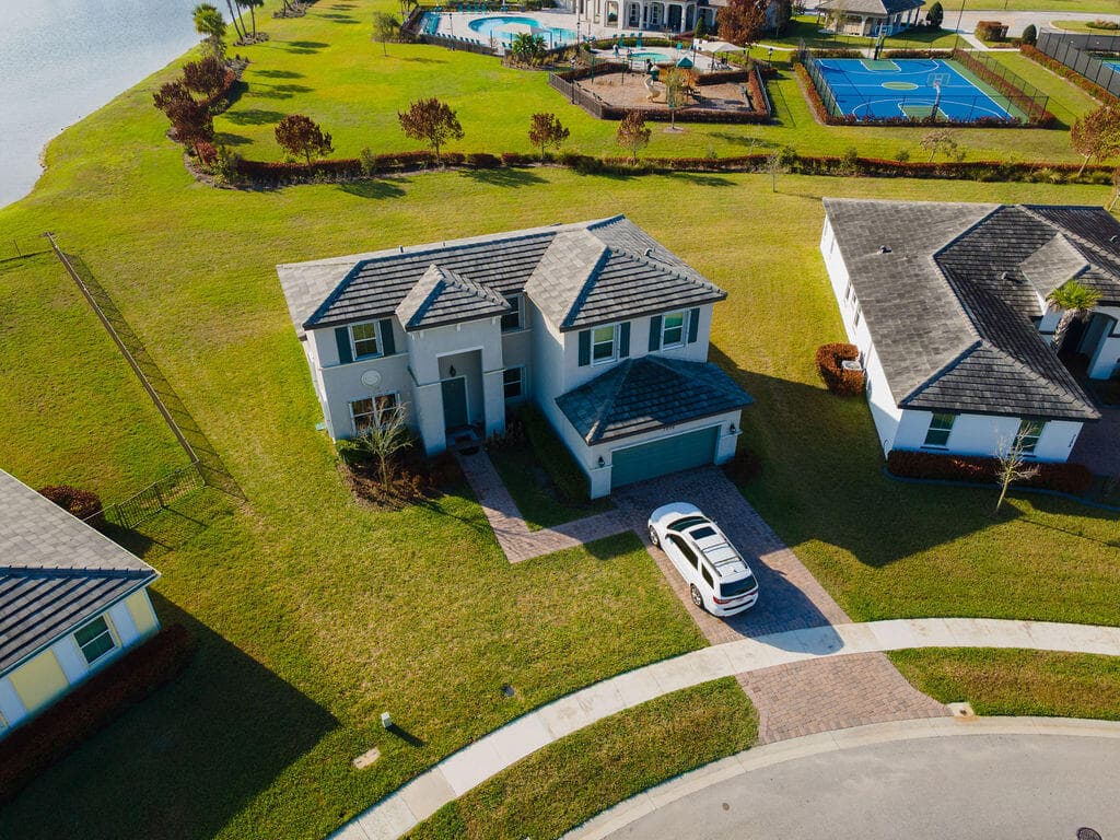 7206 NW Farnsworth Circle, Port St. Lucie, FL 34987 — photo 4 of 109
