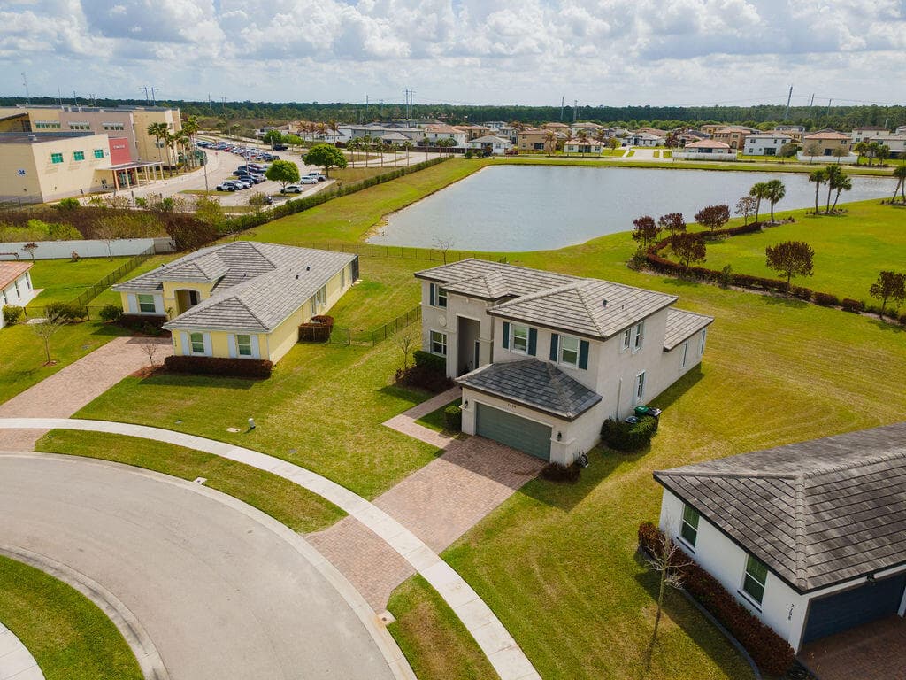 7206 NW Farnsworth Circle, Port St. Lucie, FL 34987 — photo 19 of 109