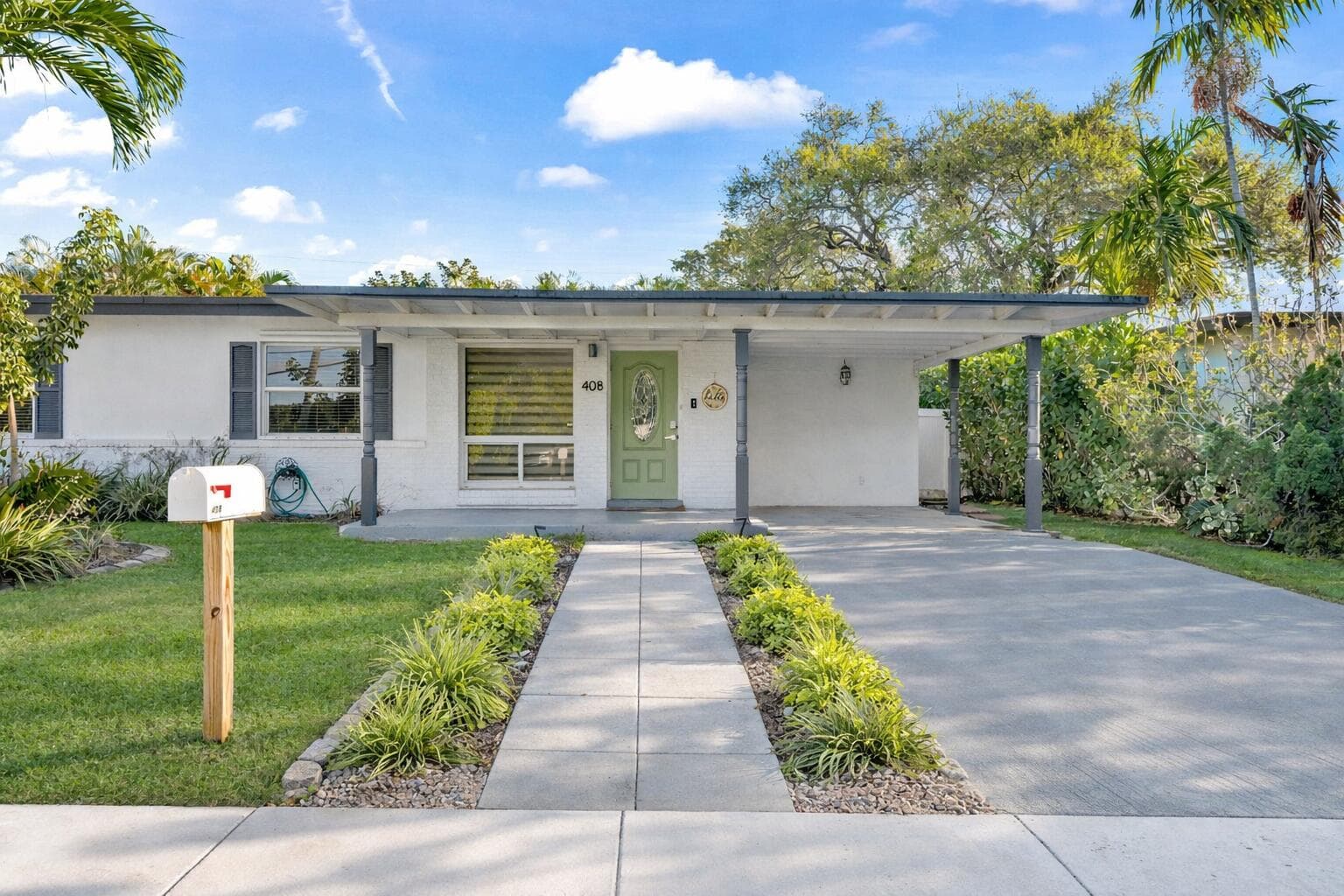 408 NW 29th Street, Wilton Manors, FL 33311 — photo 1 of 20