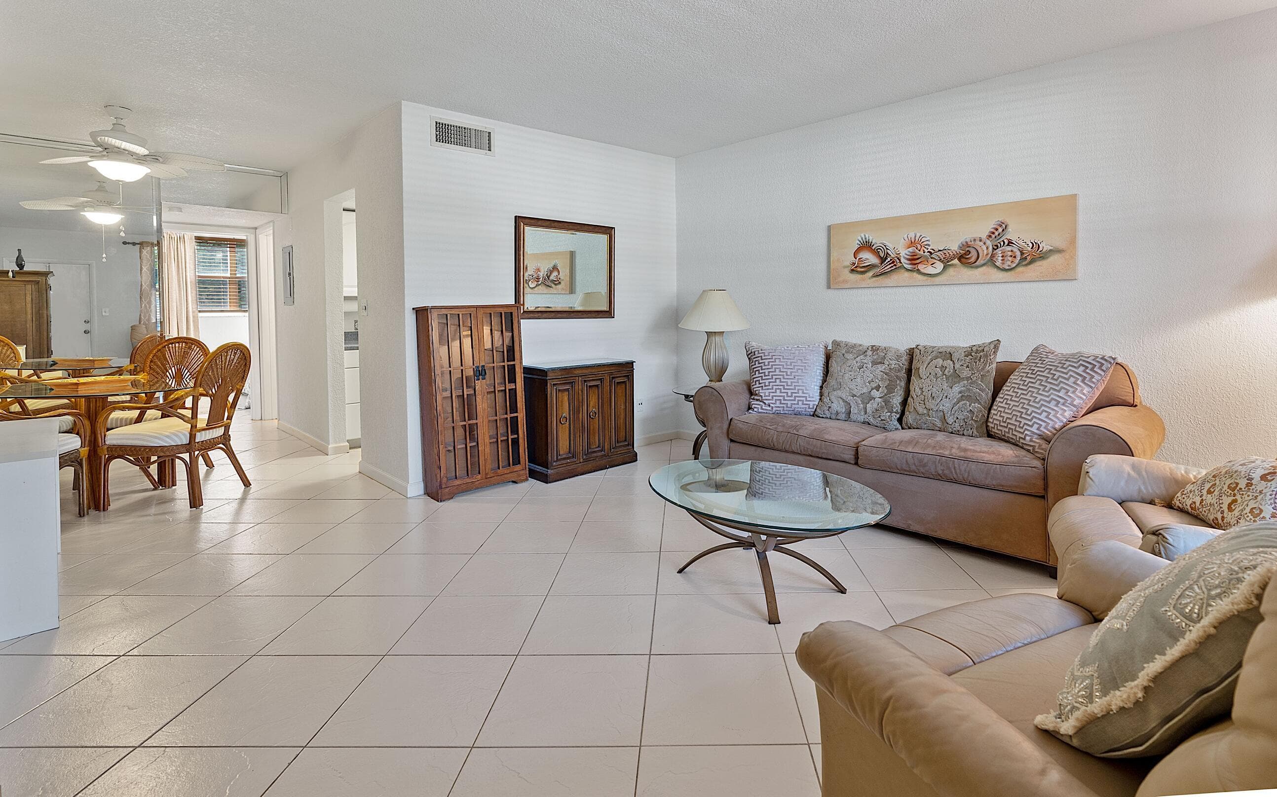 2565 S Ocean Boulevard 208, Palm Beach, FL 33480 — photo 4 of 20