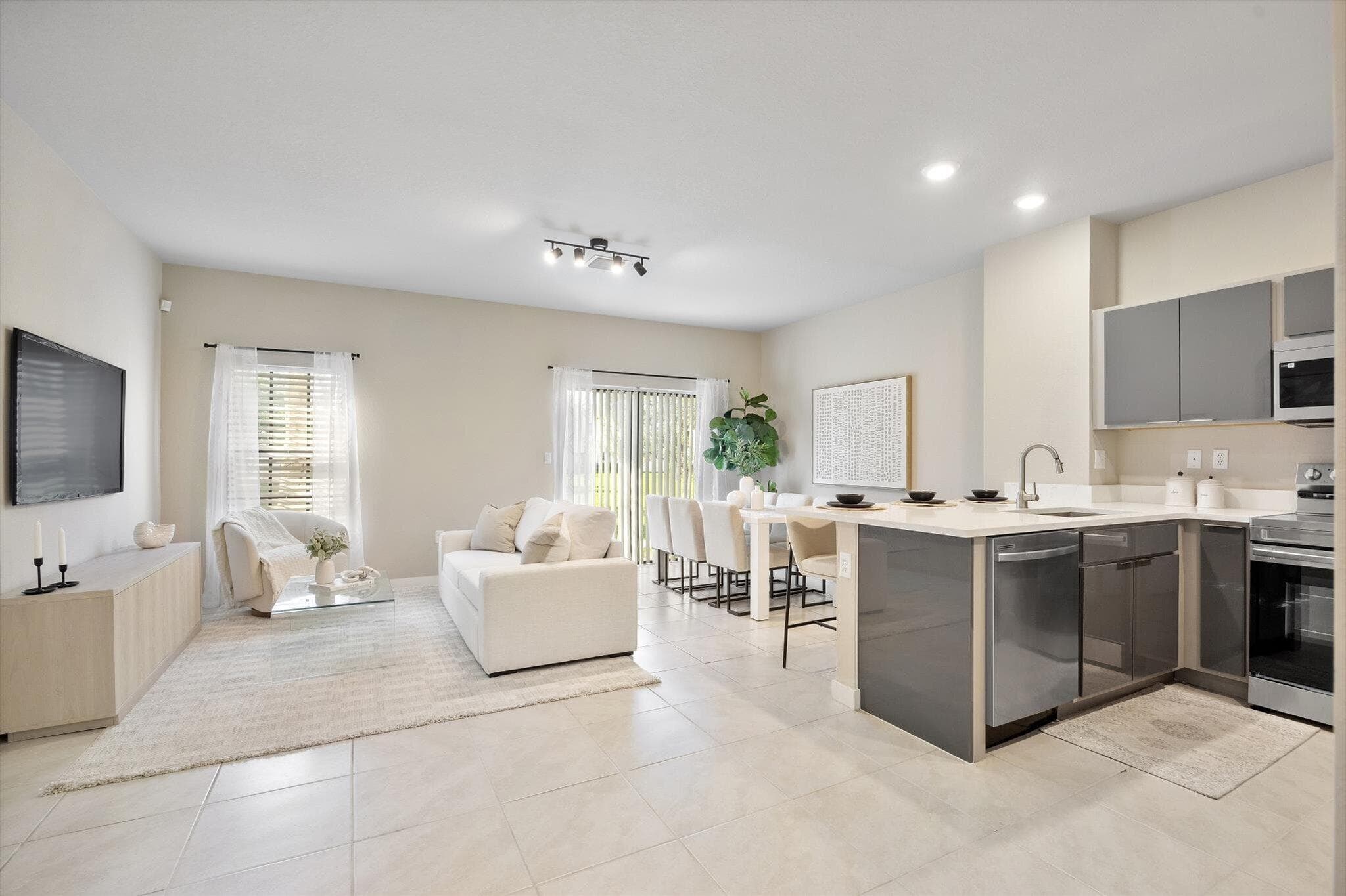 751 SW 11th Street, Florida City, FL 33034 — photo