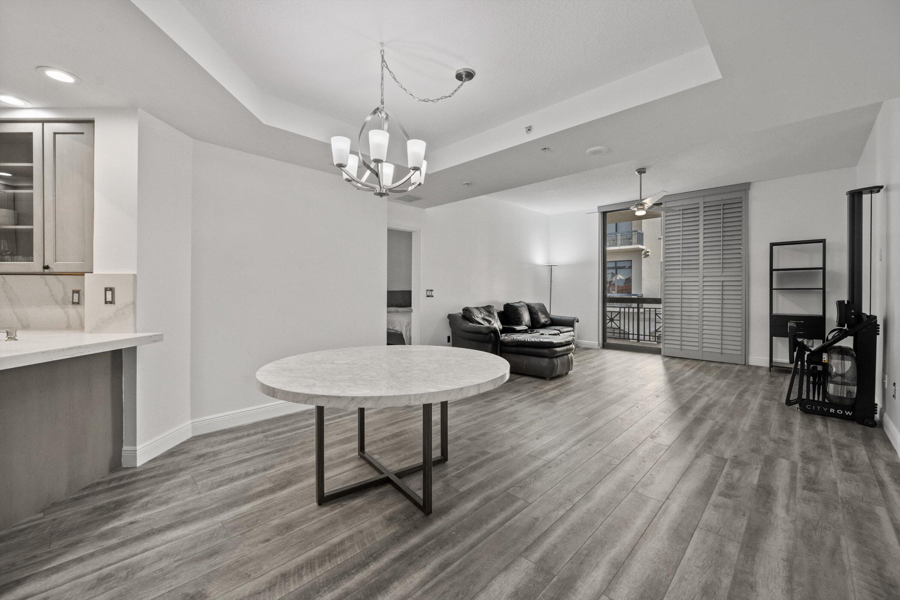 801 S Olive Avenue 615, West Palm Beach, FL 33401 — photo 4 of 32