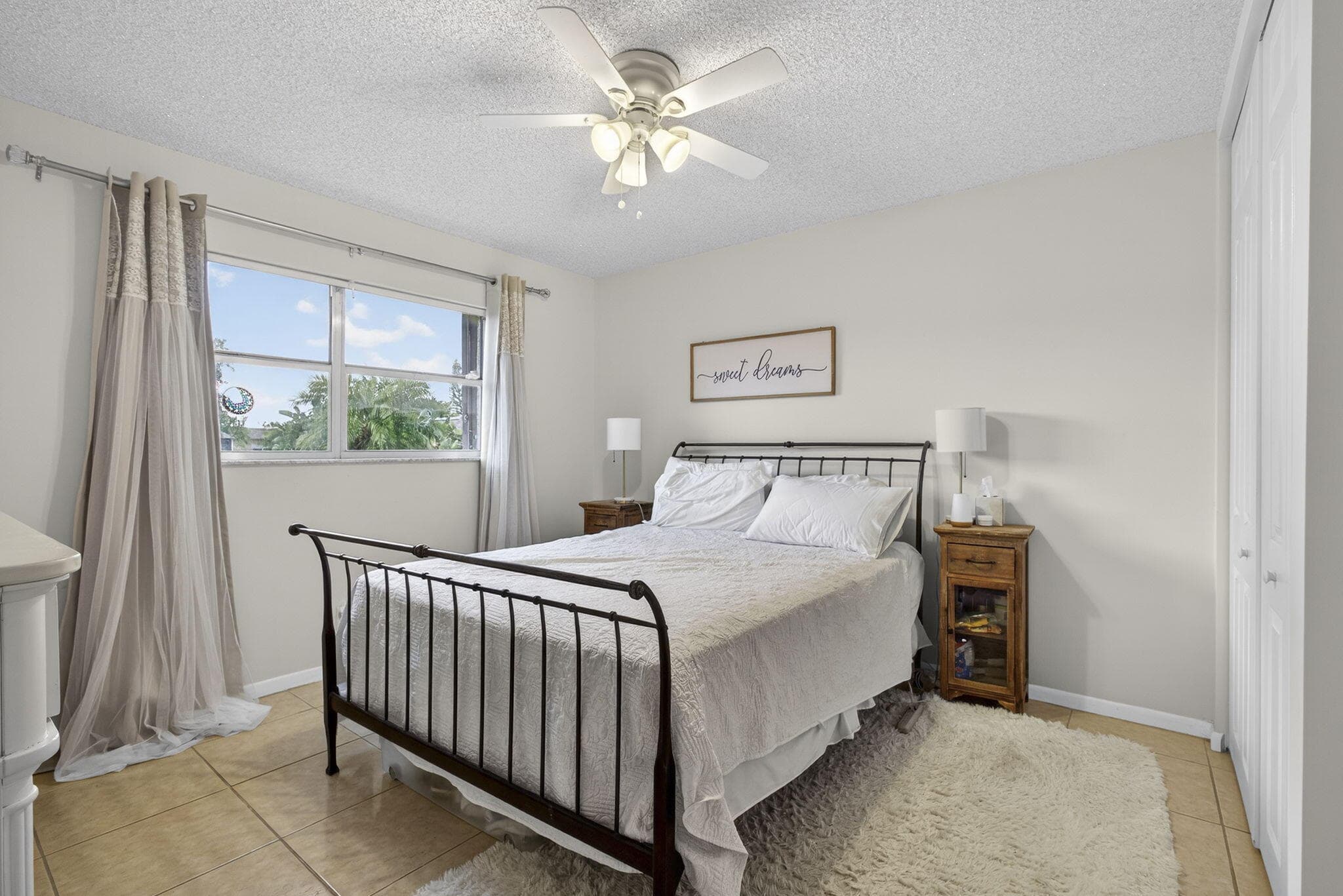 202 Oxford 200, West Palm Beach, FL 33417 — photo 14 of 35