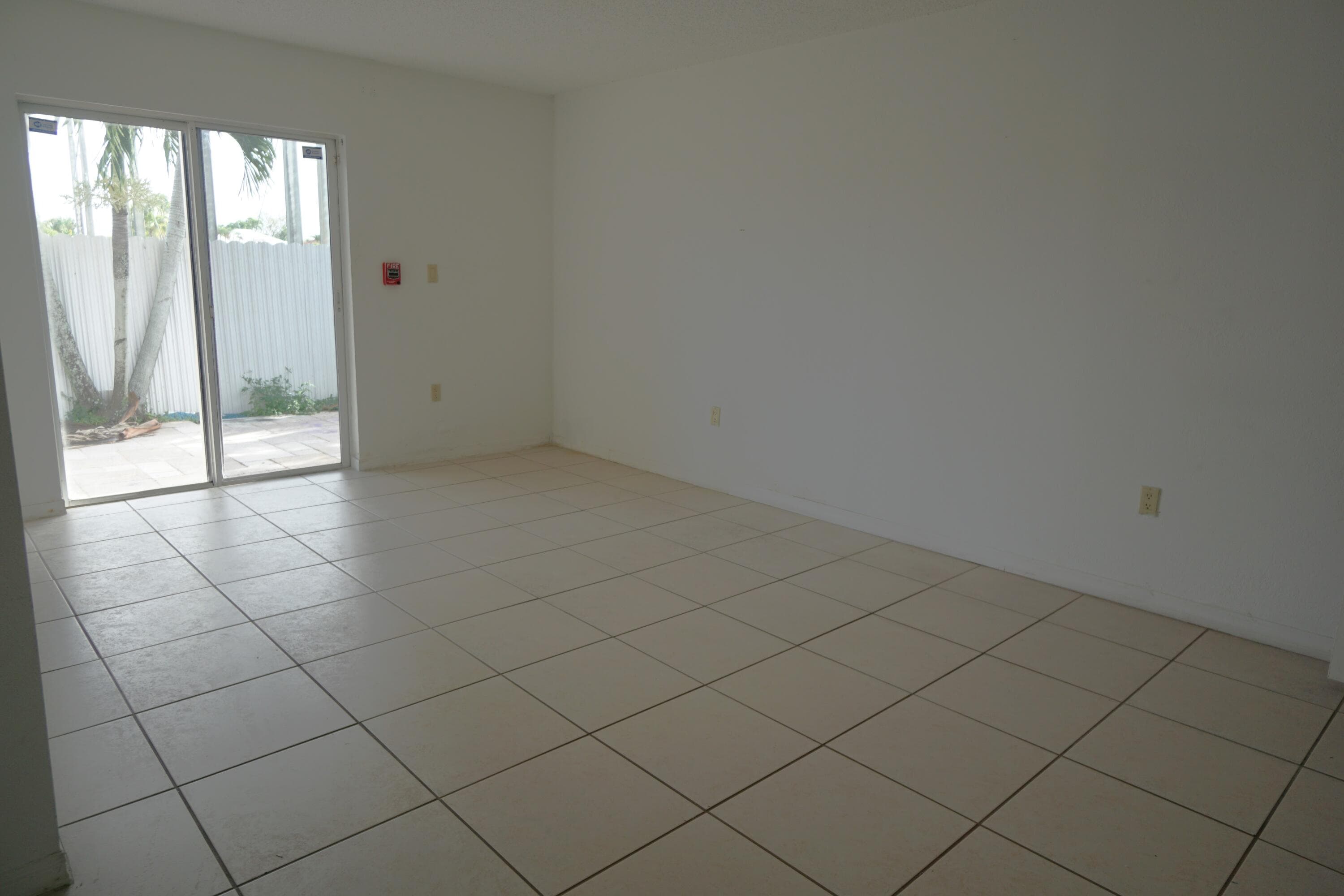 18011 SW 139th Court, Miami, FL 33177 — photo 9 of 21