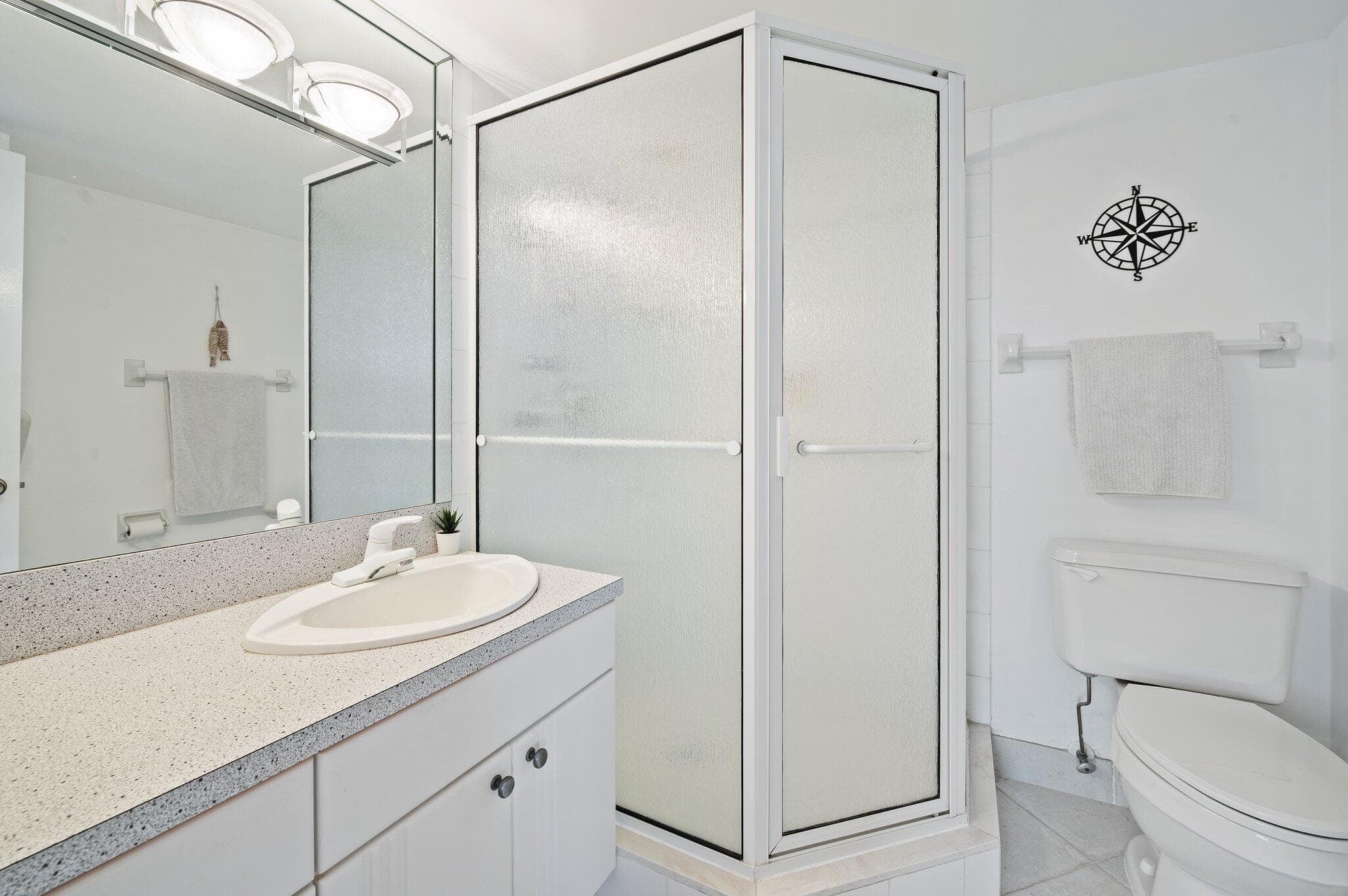 1050 Hillsboro Mile Unit 203w, Hillsboro Beach, FL 33062 — photo 21 of 30