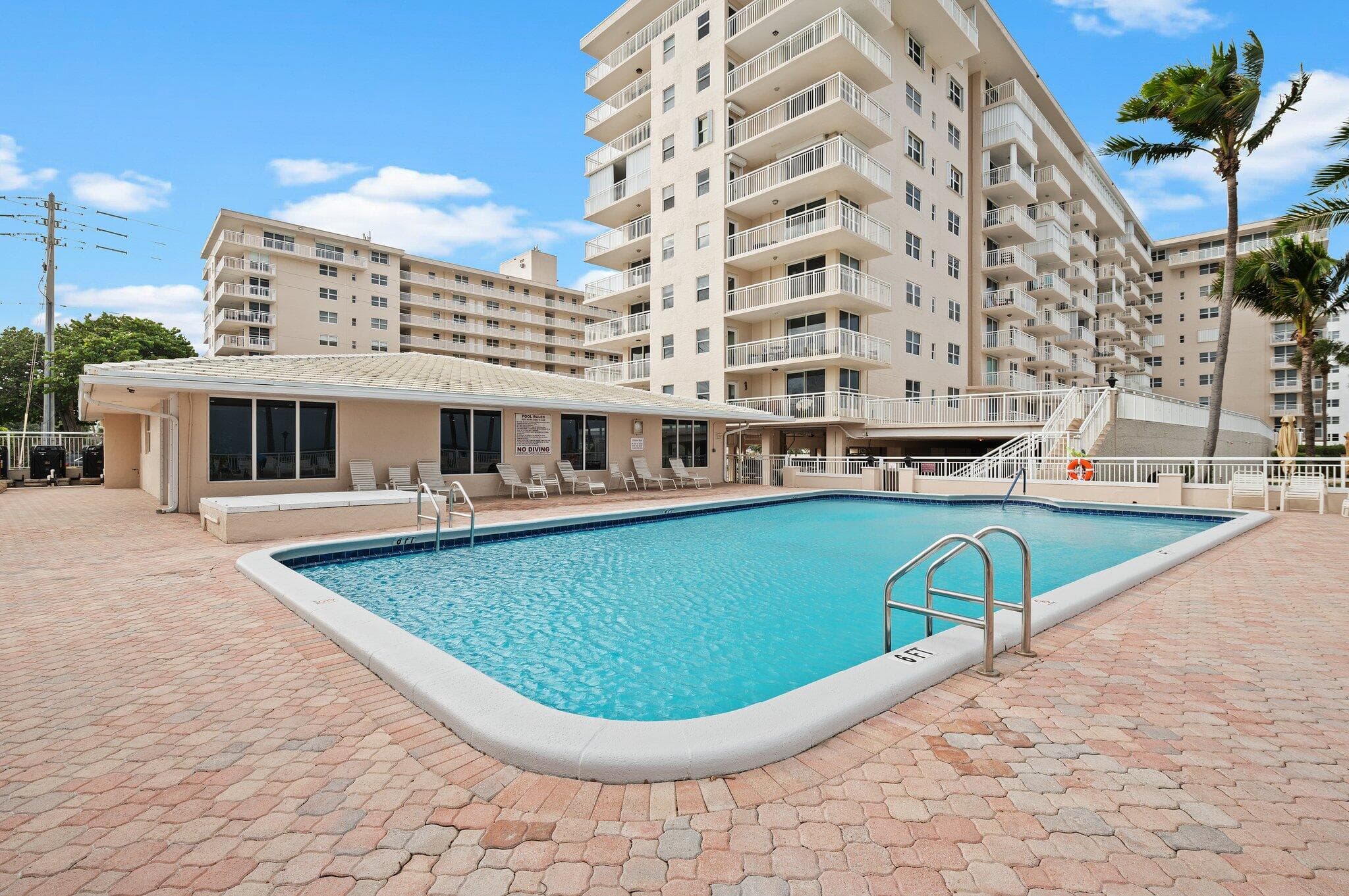 1050 Hillsboro Mile Unit 203w, Hillsboro Beach, FL 33062 — photo 28 of 30