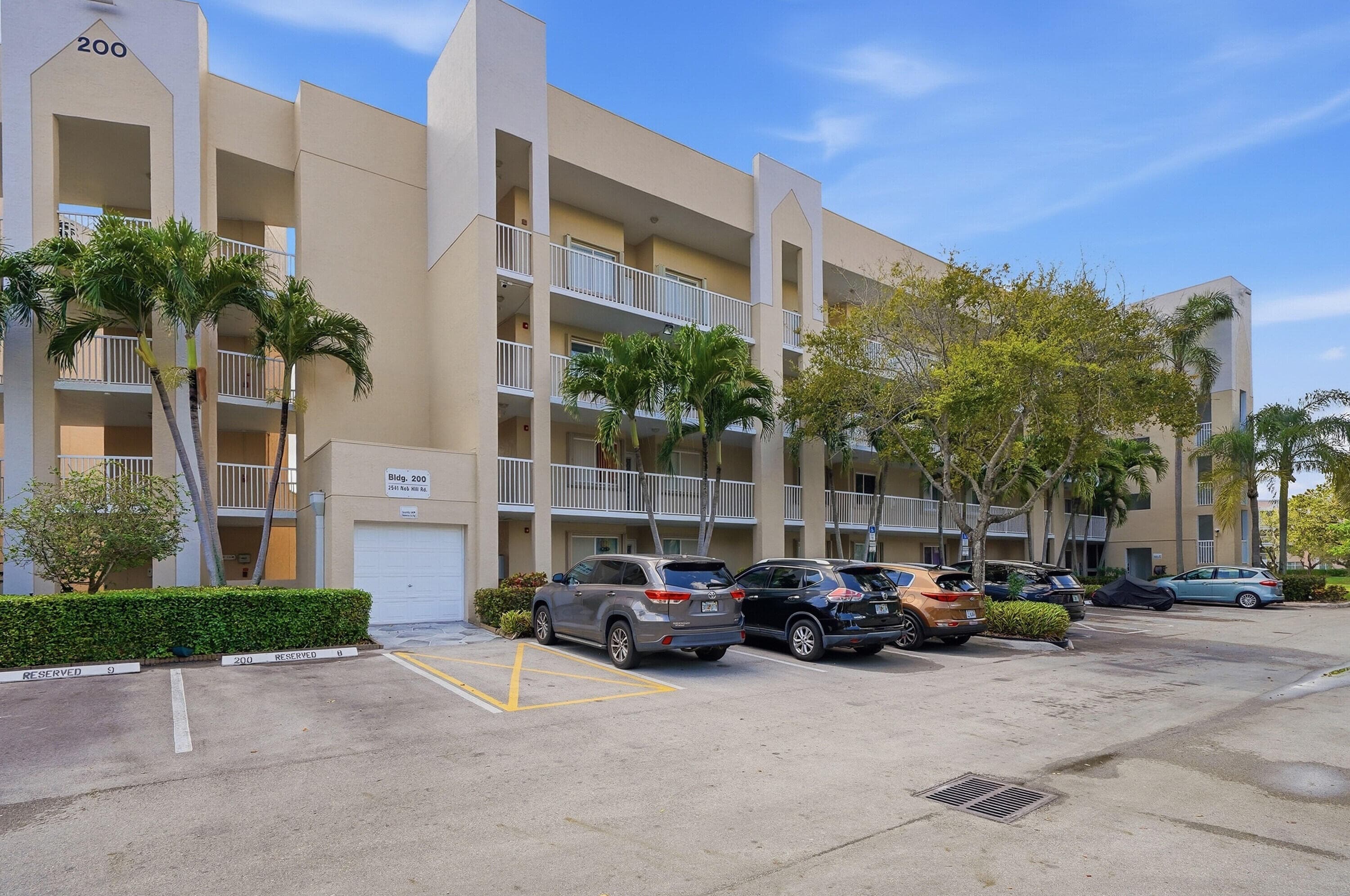 2541 N Nob Hill Road 302, Sunrise, FL 33322 — photo 2 of 24