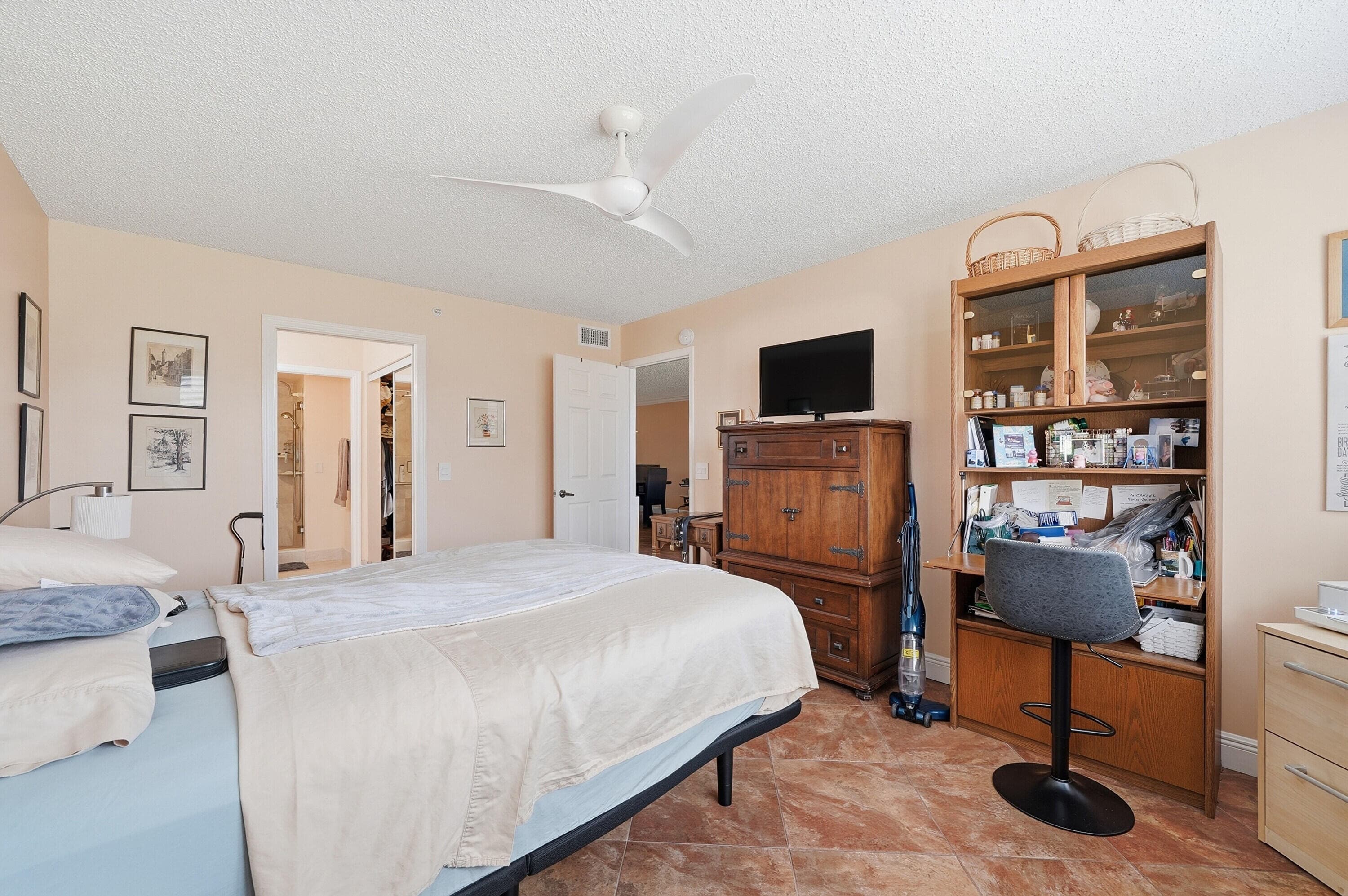 2541 N Nob Hill Road 302, Sunrise, FL 33322 — photo 17 of 24