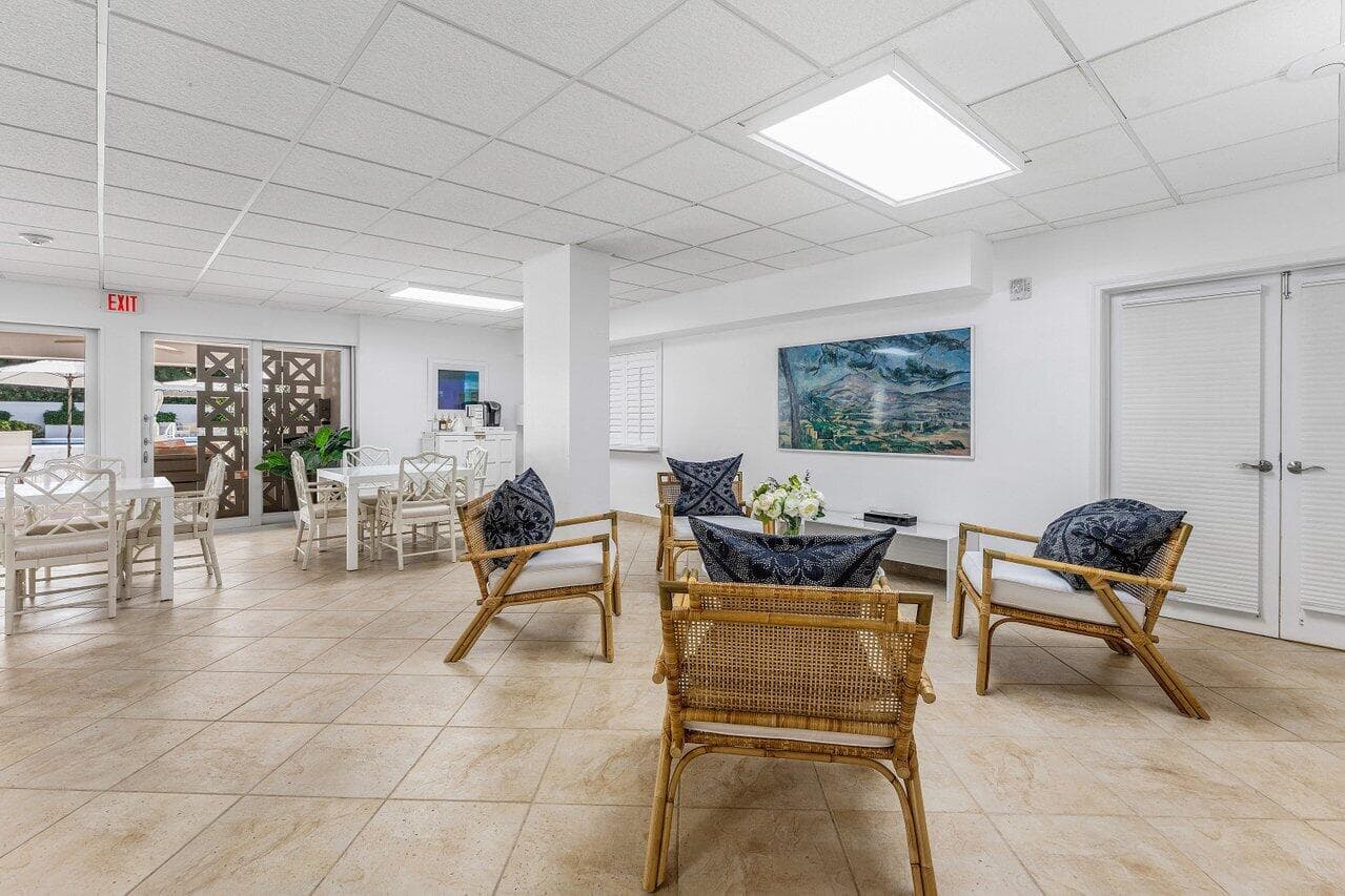 2780 S Ocean Boulevard 805, Palm Beach, FL 33480 — photo 41 of 47