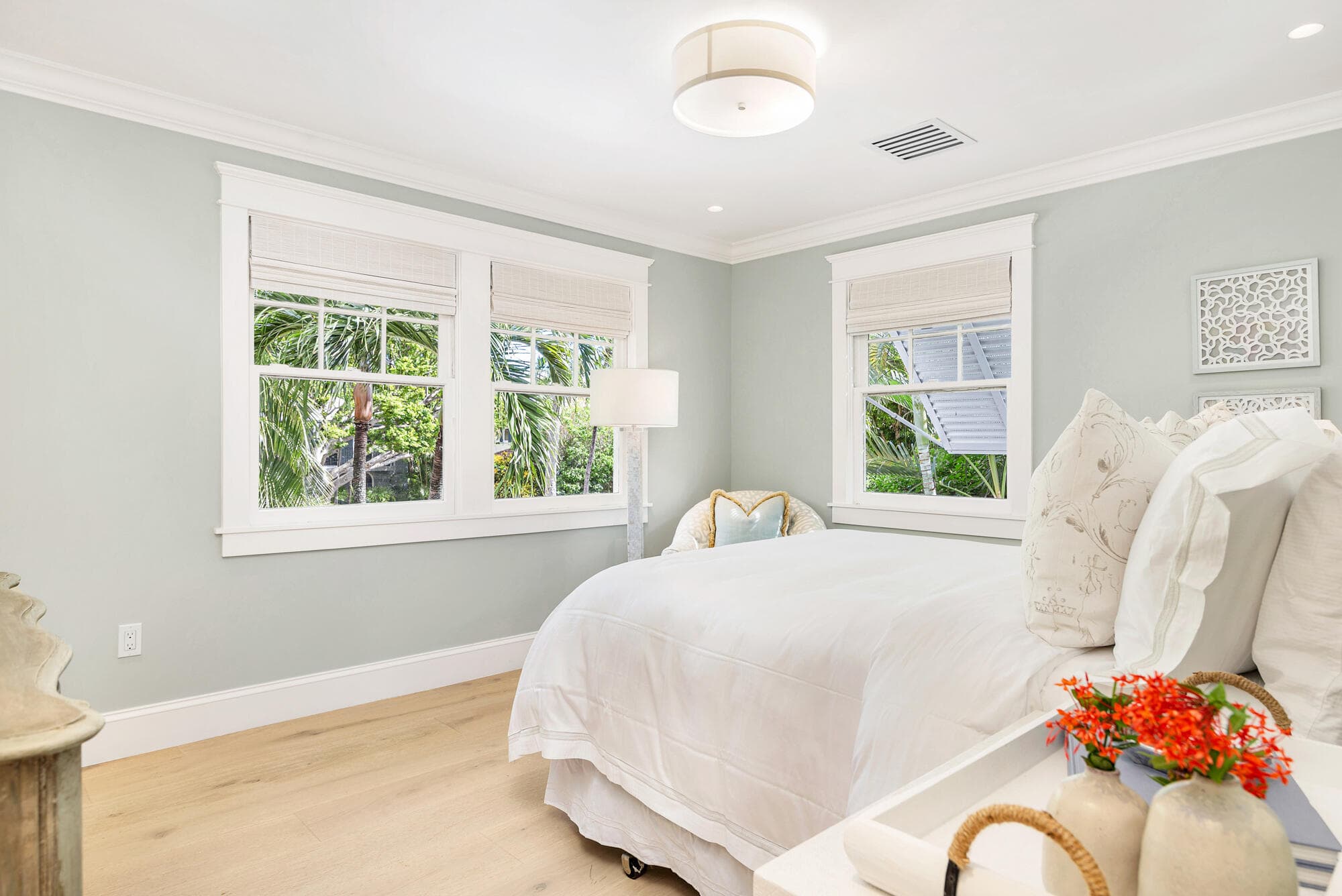 142 Seabreeze Avenue, Palm Beach, FL 33480 — photo 14 of 26