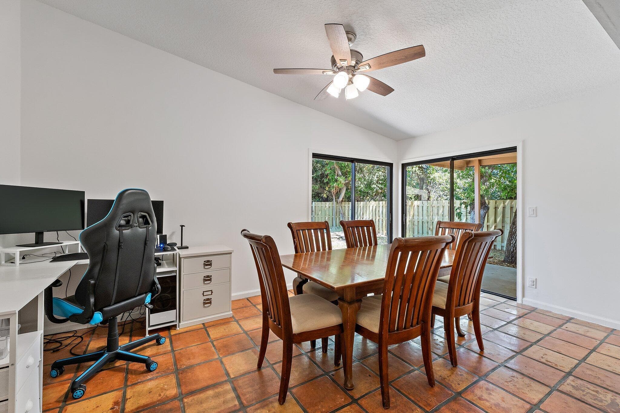 1007 Raintree Lane, Palm Beach Gardens, FL 33410 — photo 12 of 58
