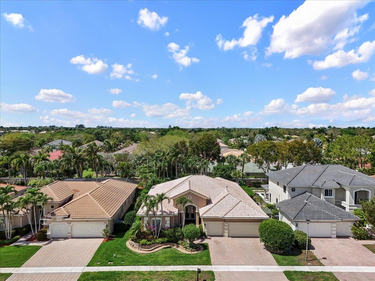 4241 Wellington Shores Drive, Wellington, FL 33449 — photo 47 of 63