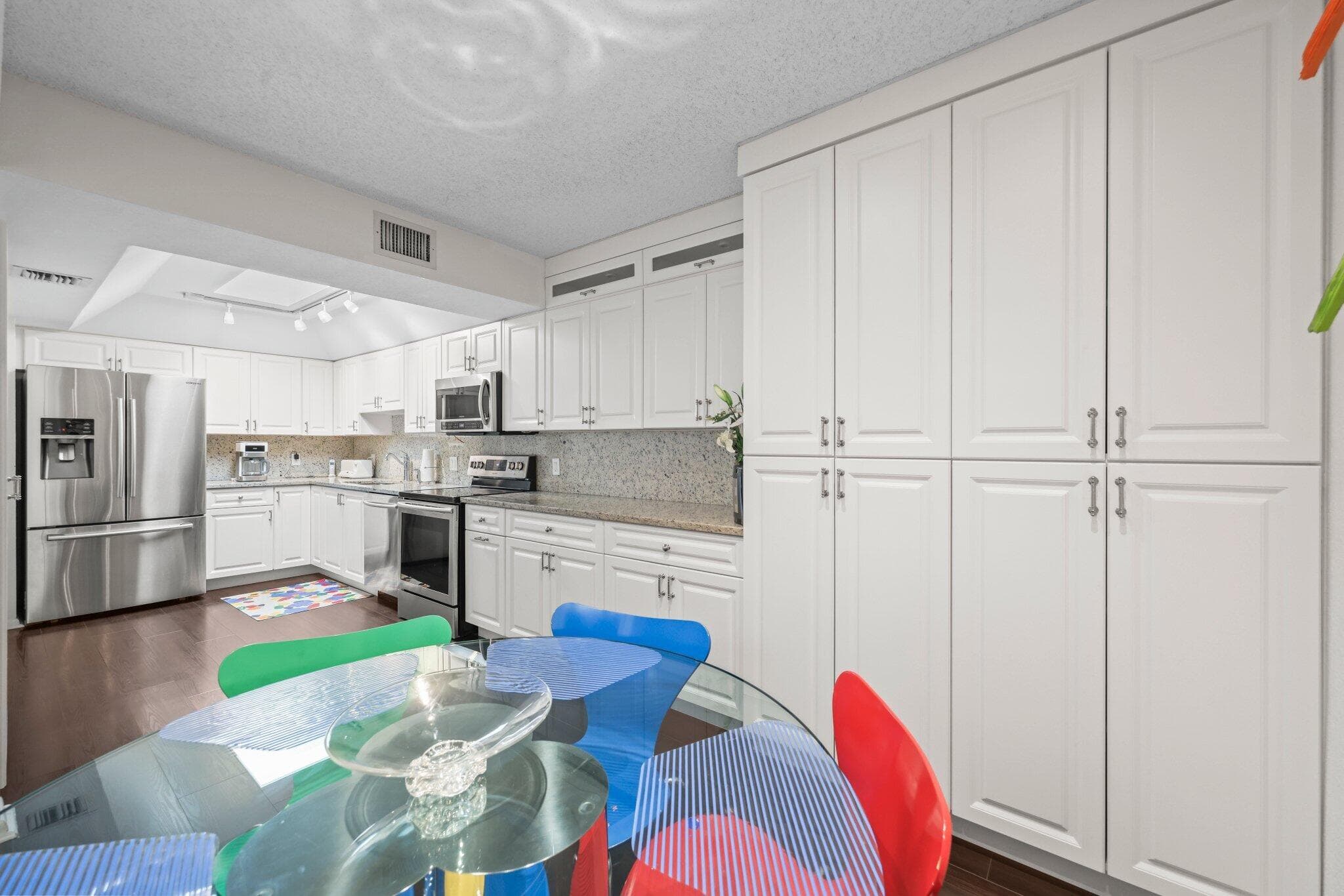 7370 Orangewood Lane 302, Boca Raton, FL 33433 — photo 18 of 38