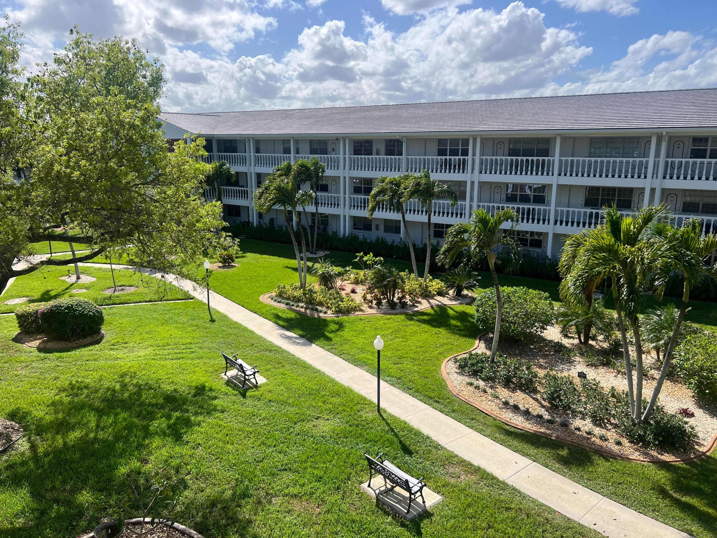 5208 NE 24th Terrace F124, Fort Lauderdale, FL 33308 — photo 3 of 17