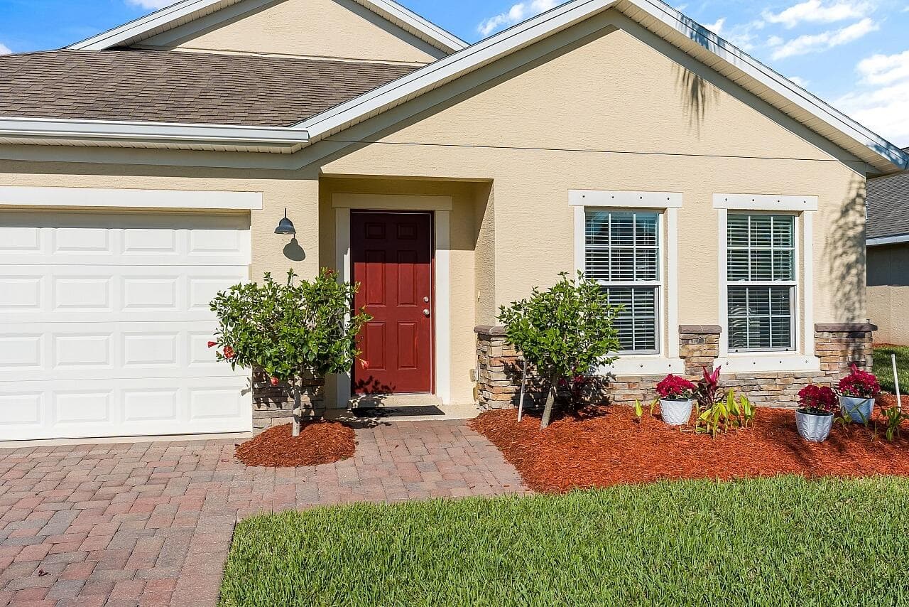 535 Valencia Circle SW, Vero Beach, FL 32968 — photo 6 of 43