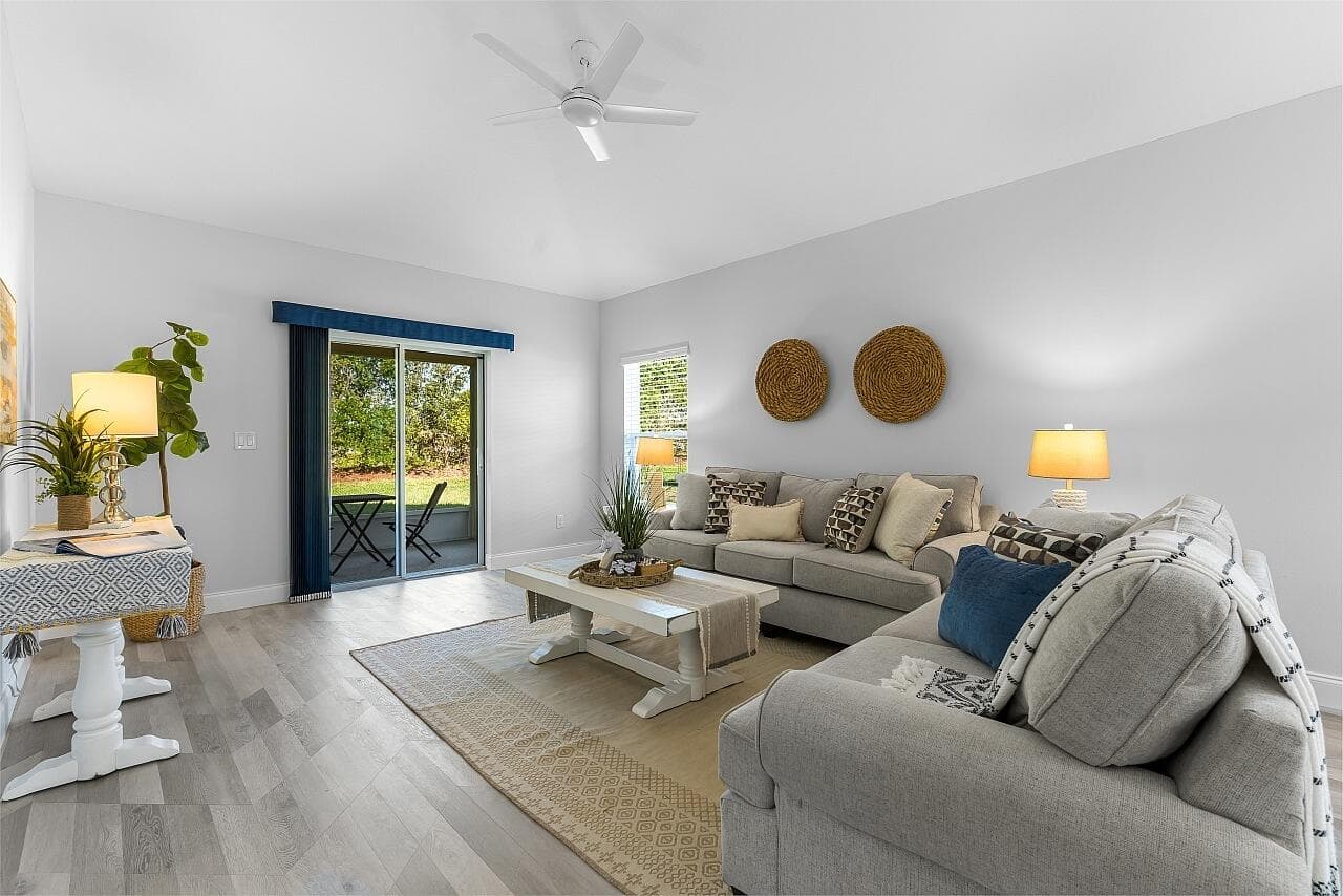 535 Valencia Circle SW, Vero Beach, FL 32968 — photo 14 of 43