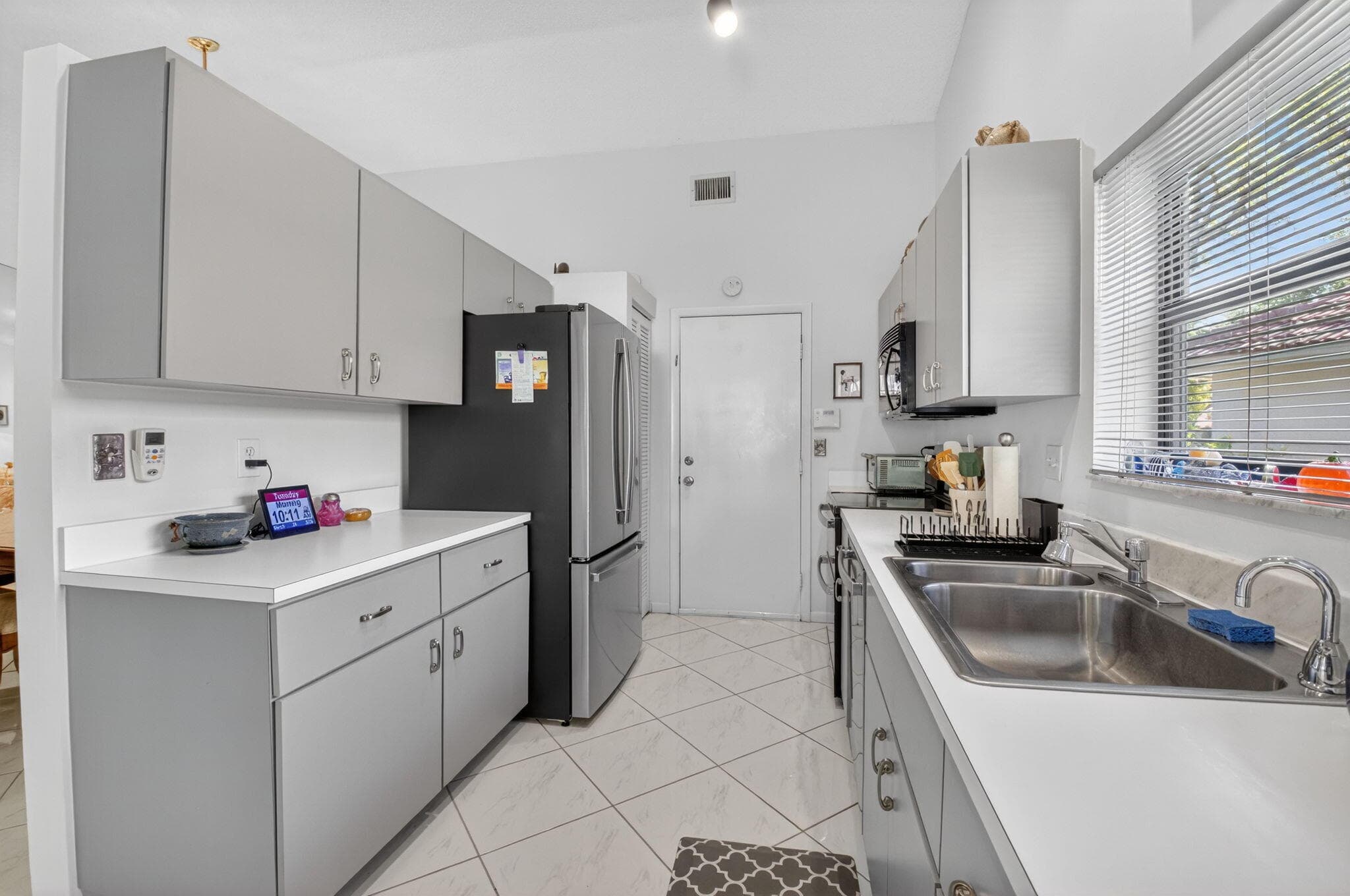 8491 Leeway Lane, Boynton Beach, FL 33436 — photo 12 of 34
