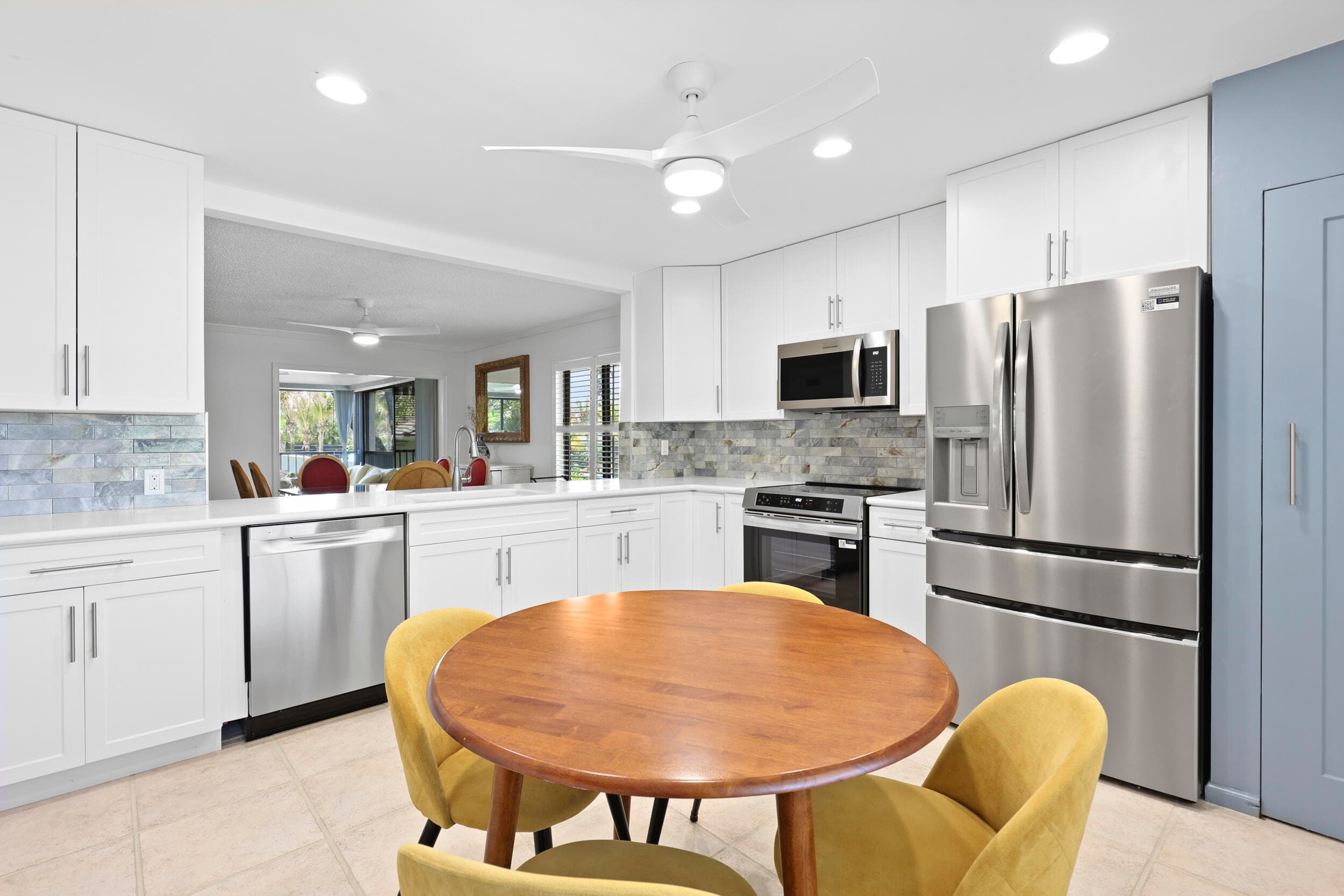 5172 SE Club Way 207, Stuart, FL 34997 — photo 3 of 87